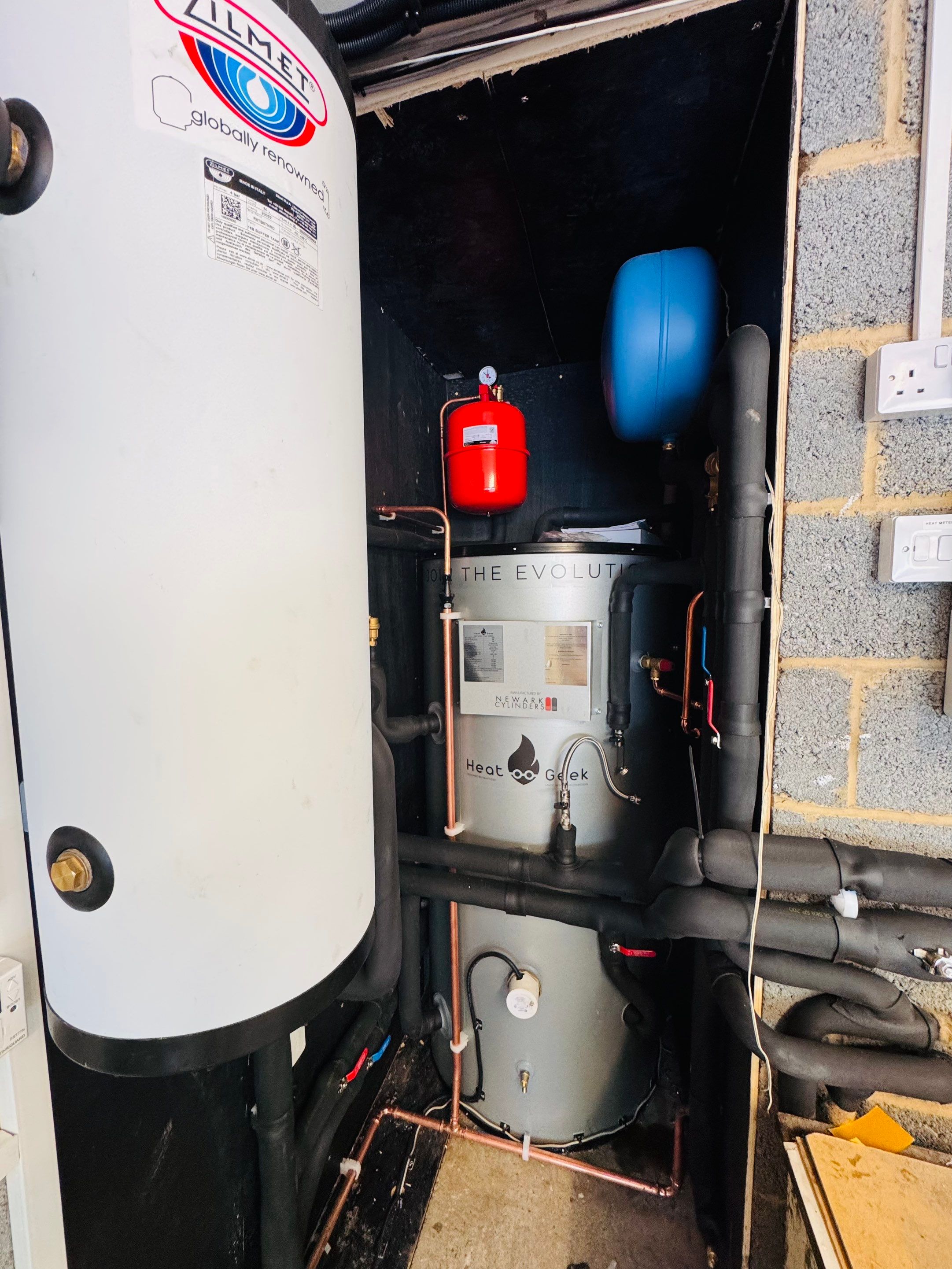 β‘ Project Spotlight | Data-Driven Renewable Heating by Elite Services Group Ltd