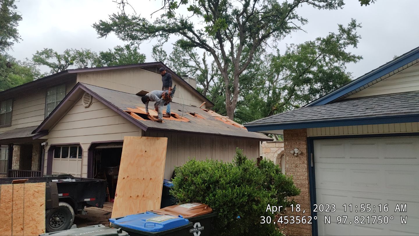 Residential Roofing Repair using Owens Corning Driftwood by DeZign Roofing & Exteriors