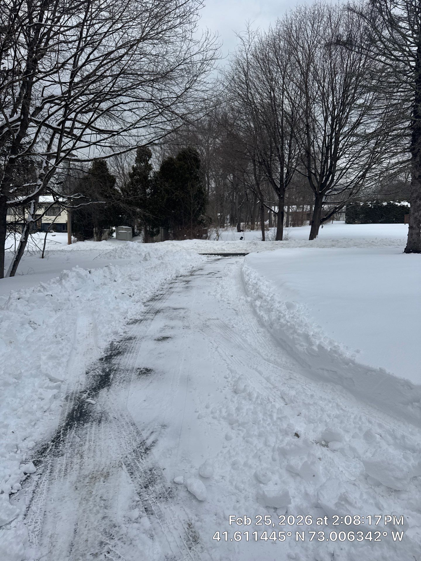 Residential Snow Plowing and Removal Services in Wallingford by Diamond Image LLC