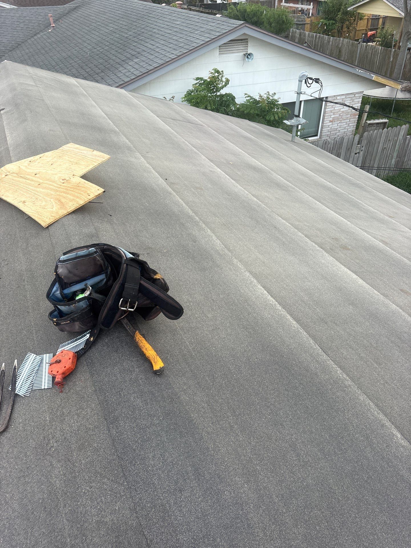 Screened in, on Spicewood by Bayfront Roofing and Construction