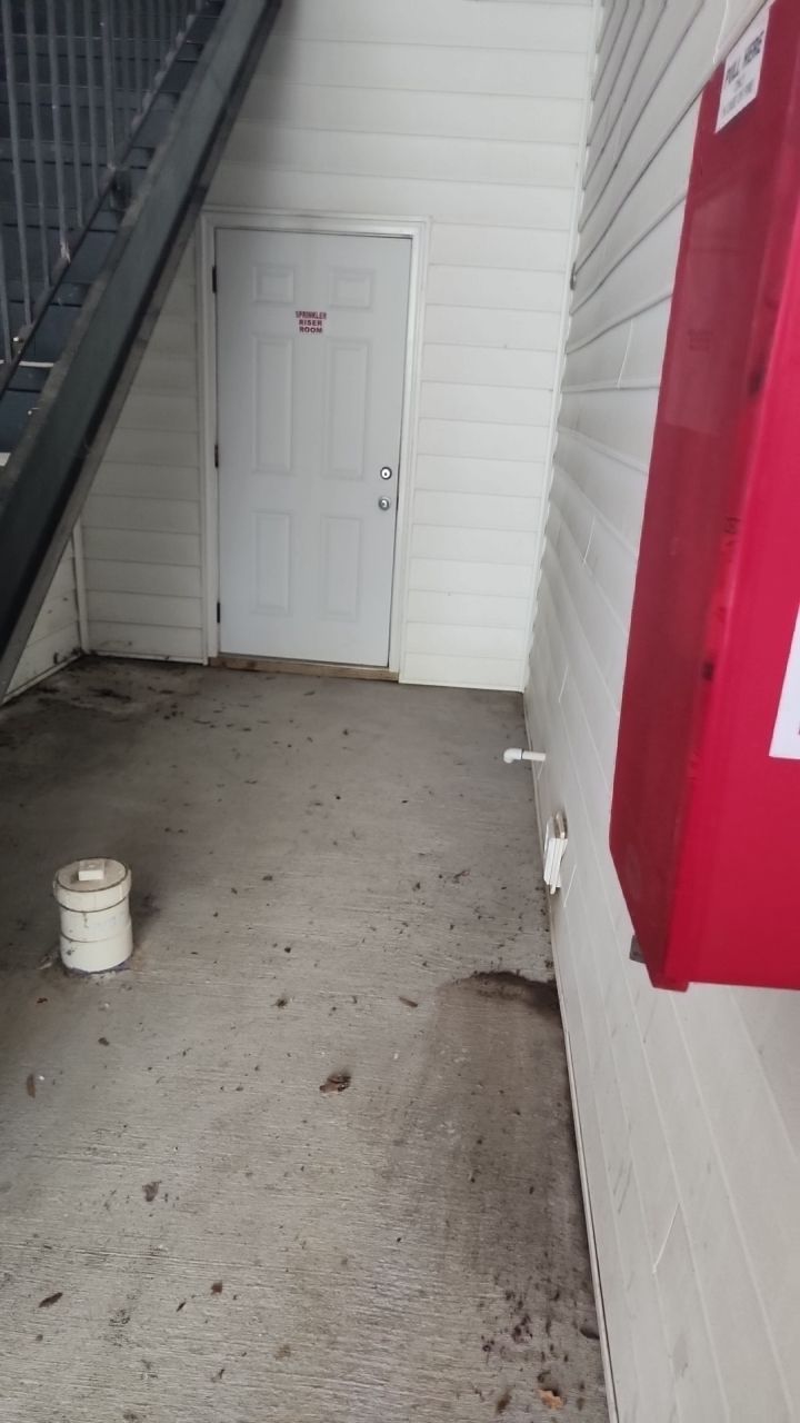 Appartment cleaning by Power Wash Masters LLC