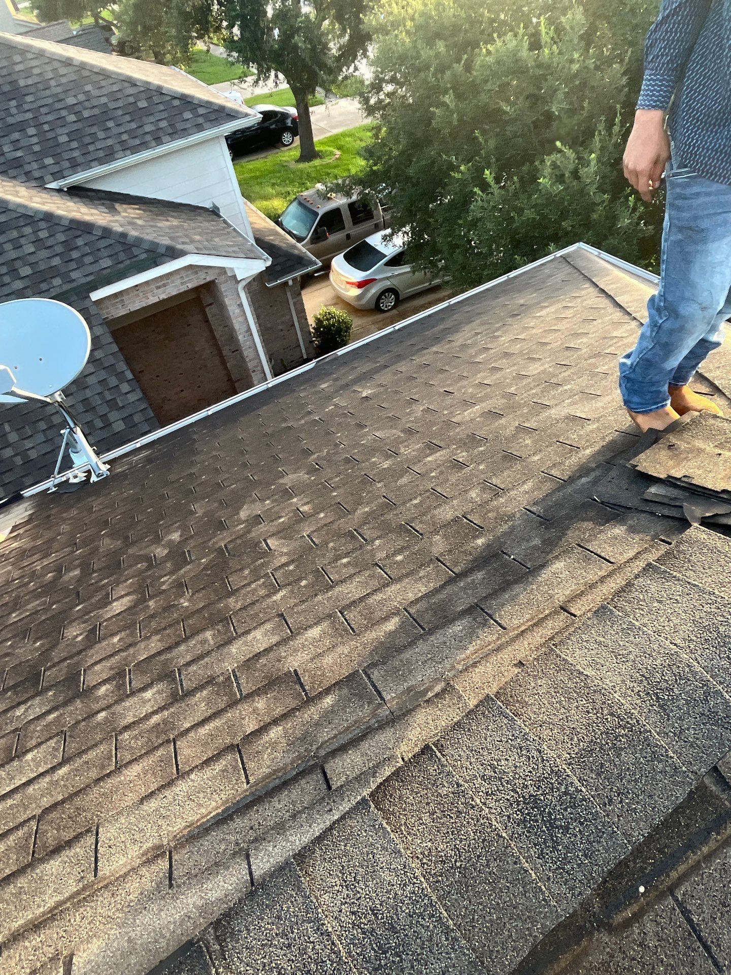 Residential Roofing Installation using Owen's Corning Duration (Lifetime) Shingles by Roof Repair Company