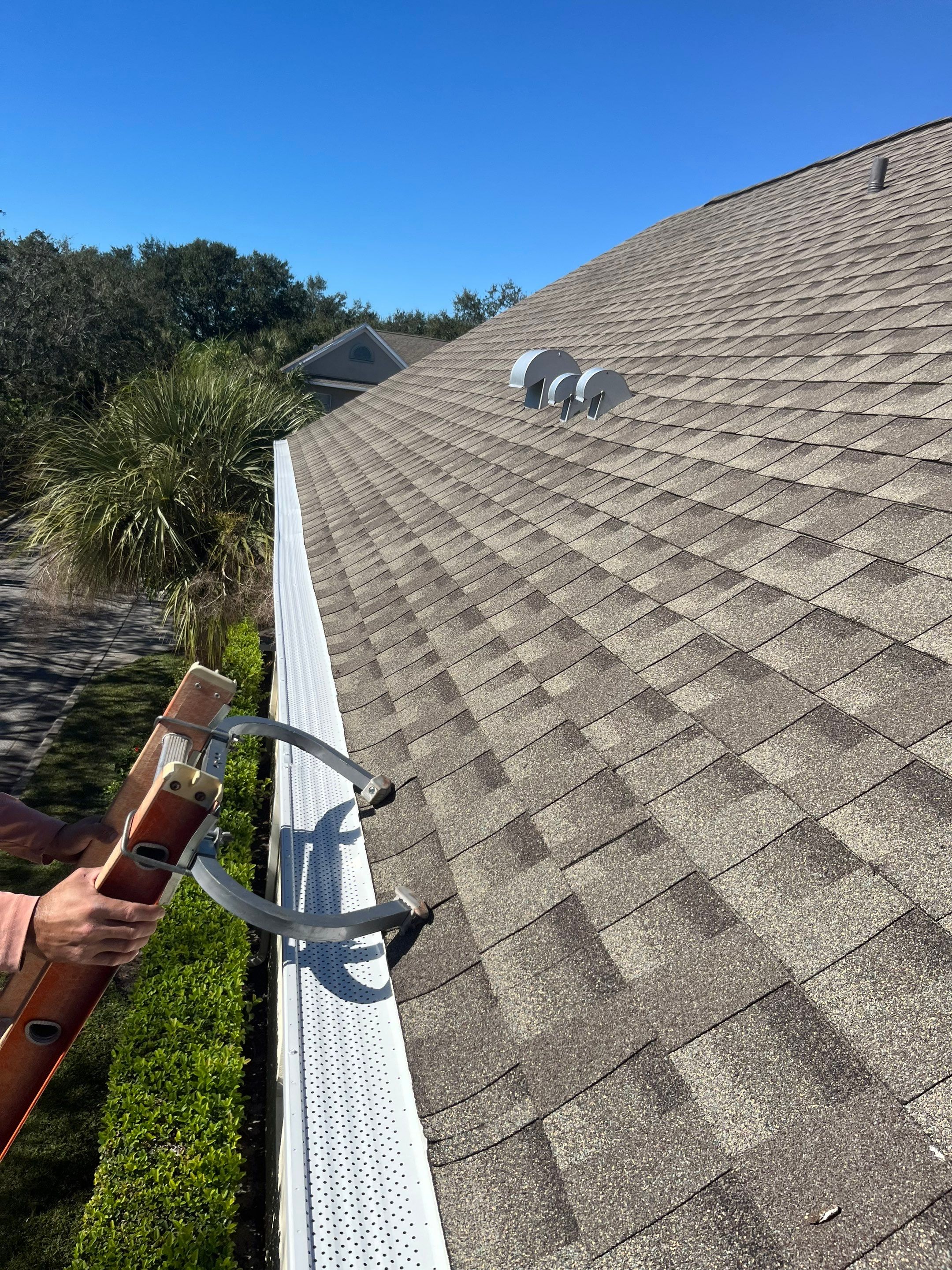 Gutter Cleaning Service in Fort Myers FL by Gutter Professors