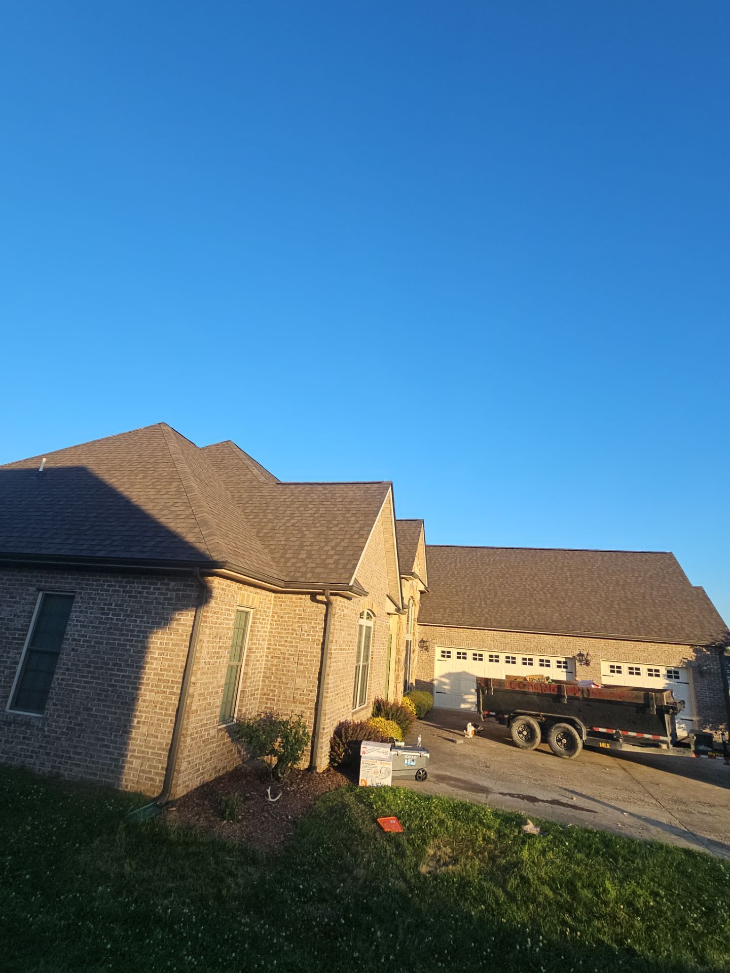 Dye Residence by Omnia Roofing