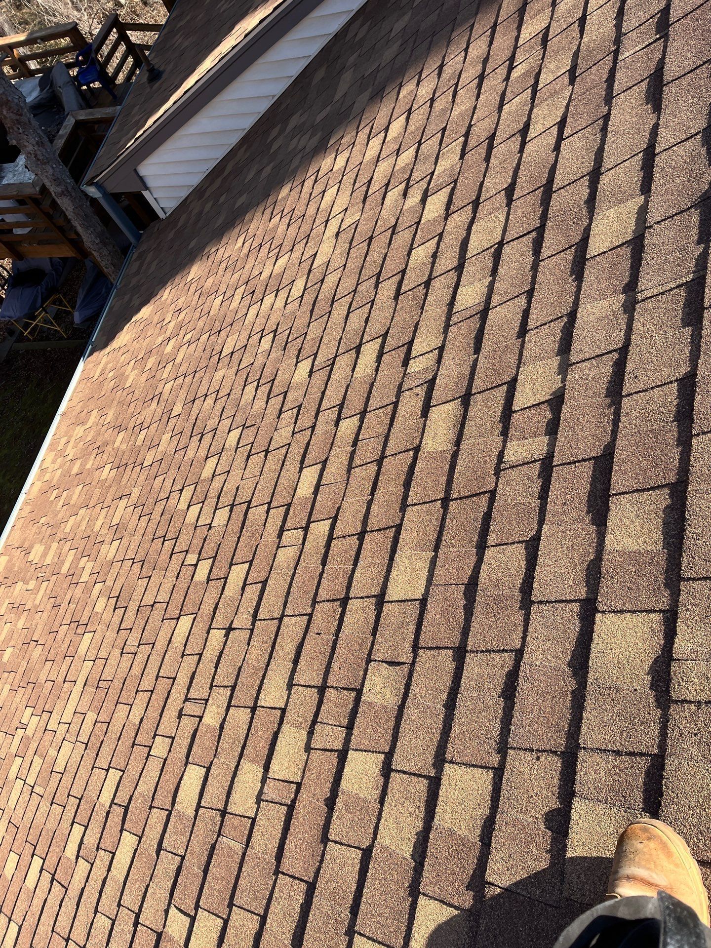 Springfield CertainTeed Landmark in Resawn Shake by RM Banning, Inc.