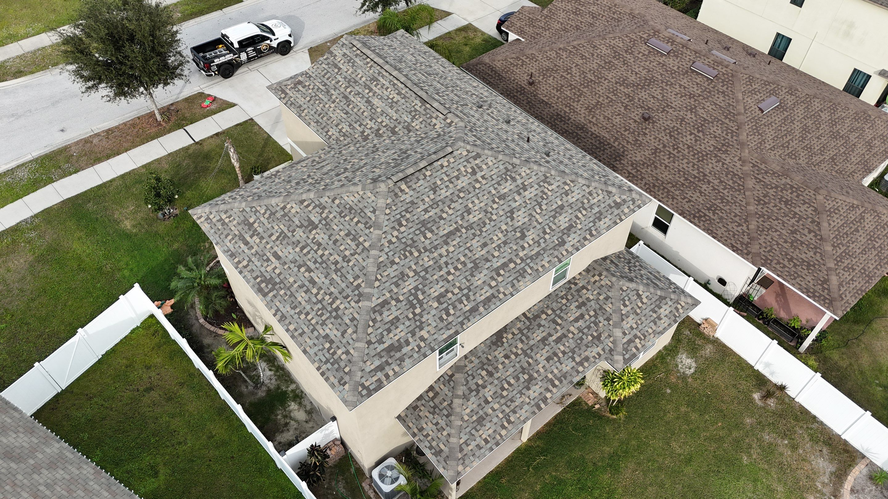 Roof Replacement in Gibsonton, FL by Steadfast Roofing 