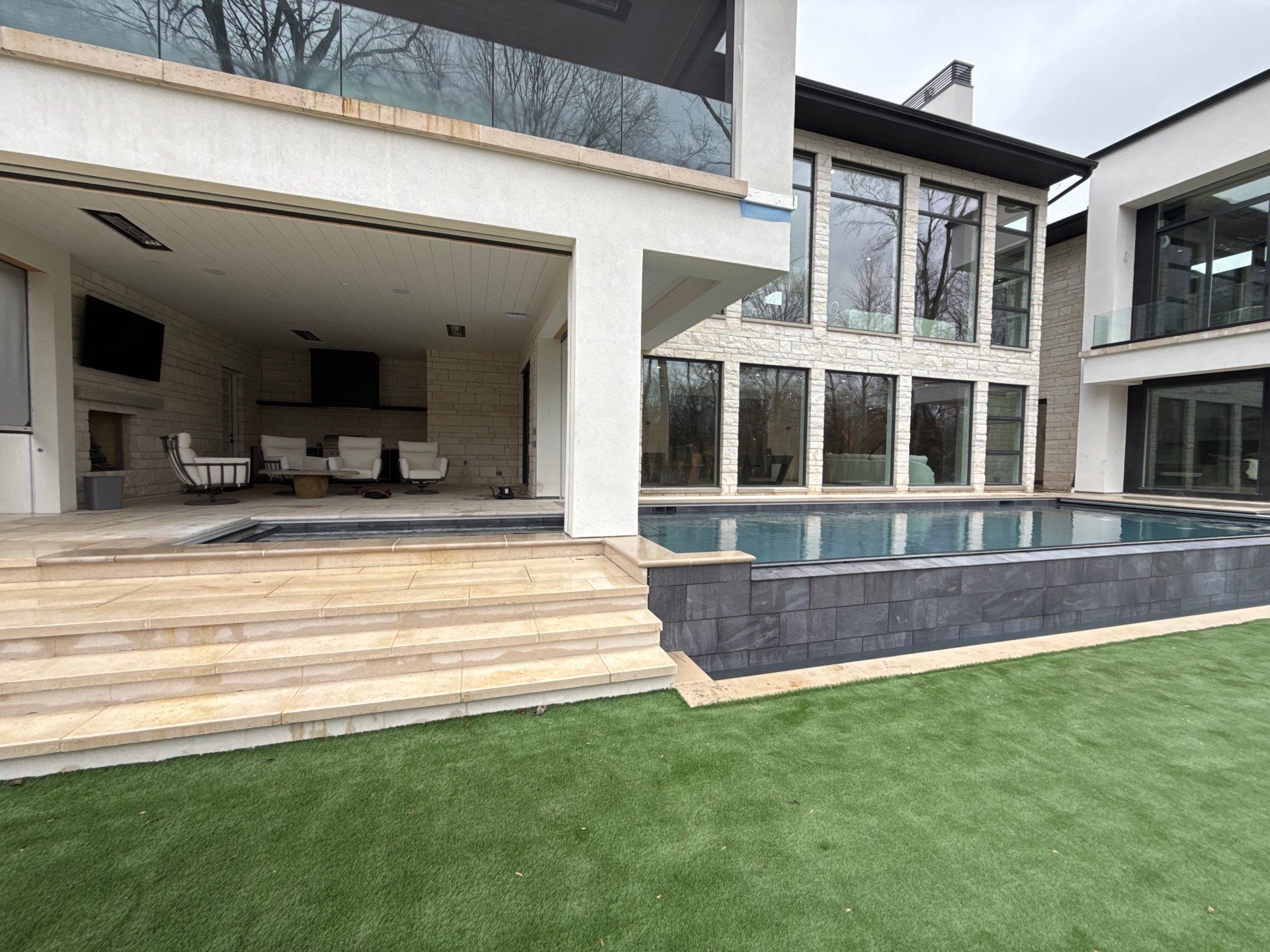 Weber by Modish Pool