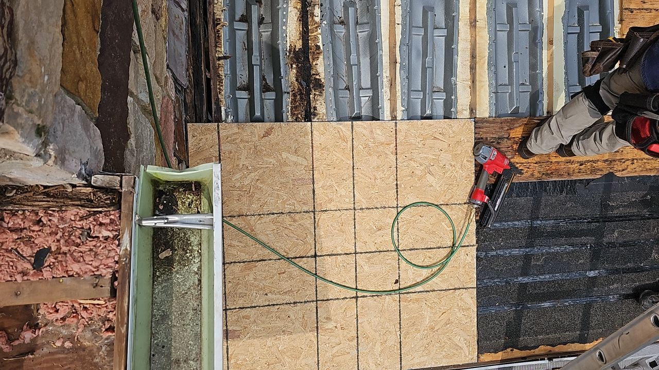 ATLAS PINNACLE HP W/SCOTCHGARD COLOR: WEATHERED WOOD by Eagle Eye Roofing