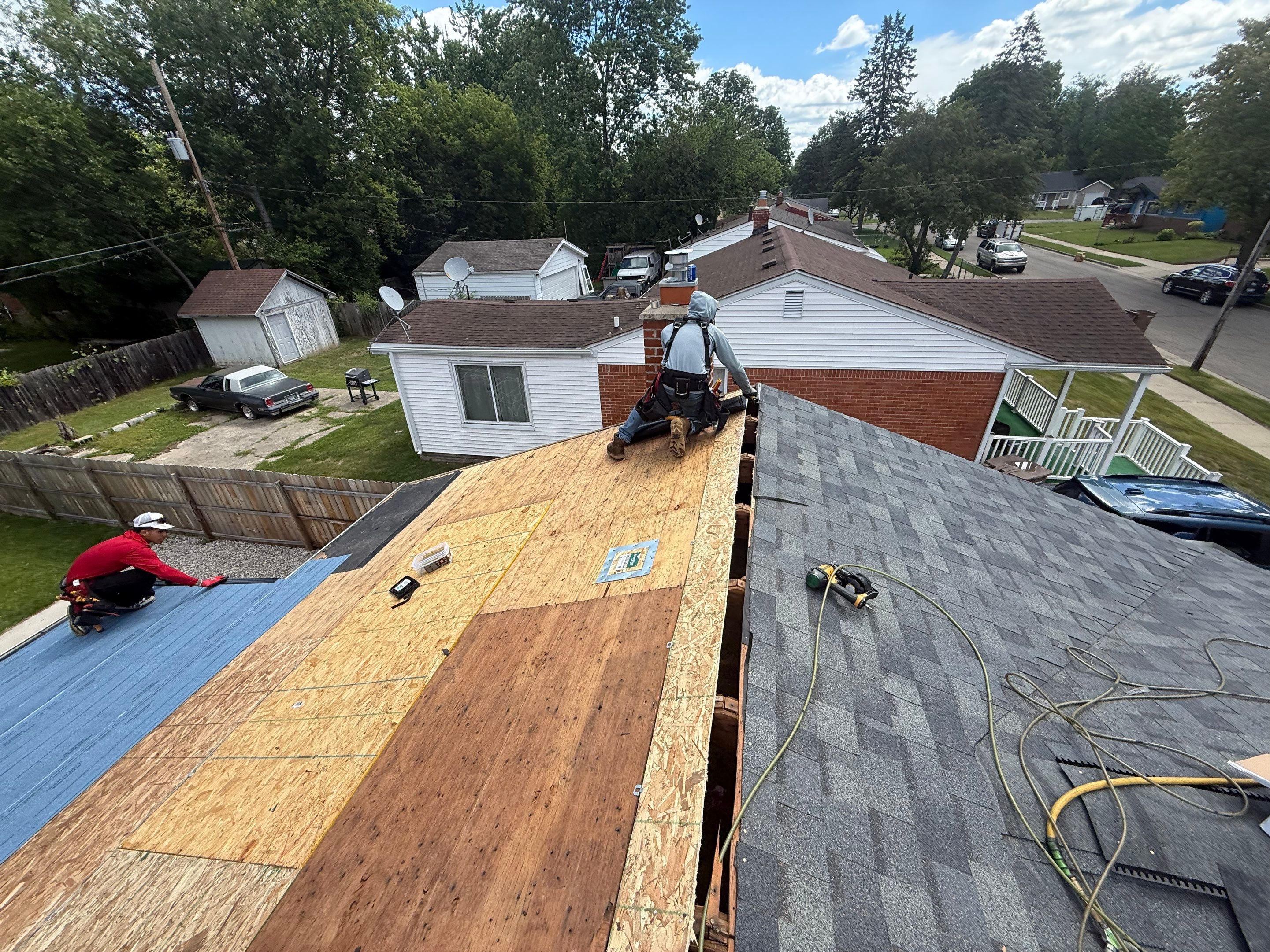 Roof Replacement using Owens Corning Tru Definitions by 180 Contractors