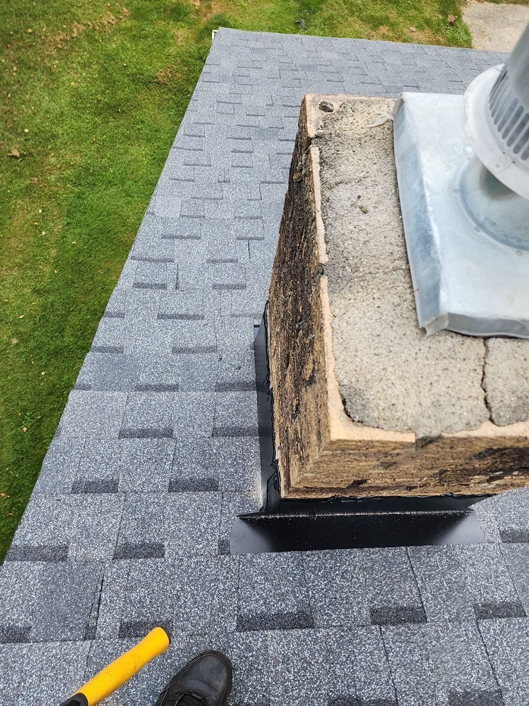 ATLAS PINNACLE COLOR: PEWTER by Eagle Eye Roofing