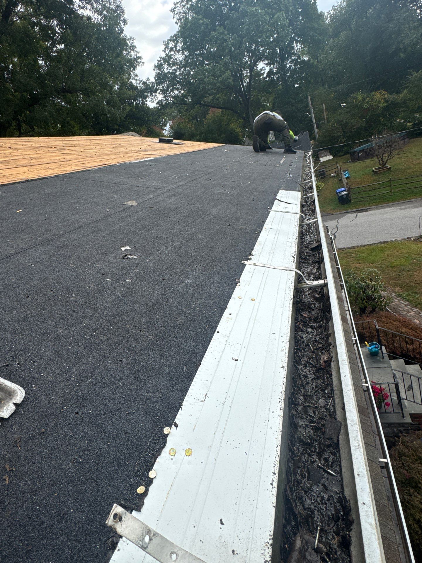Weathered Wood Shingles by Reimagine Roofing