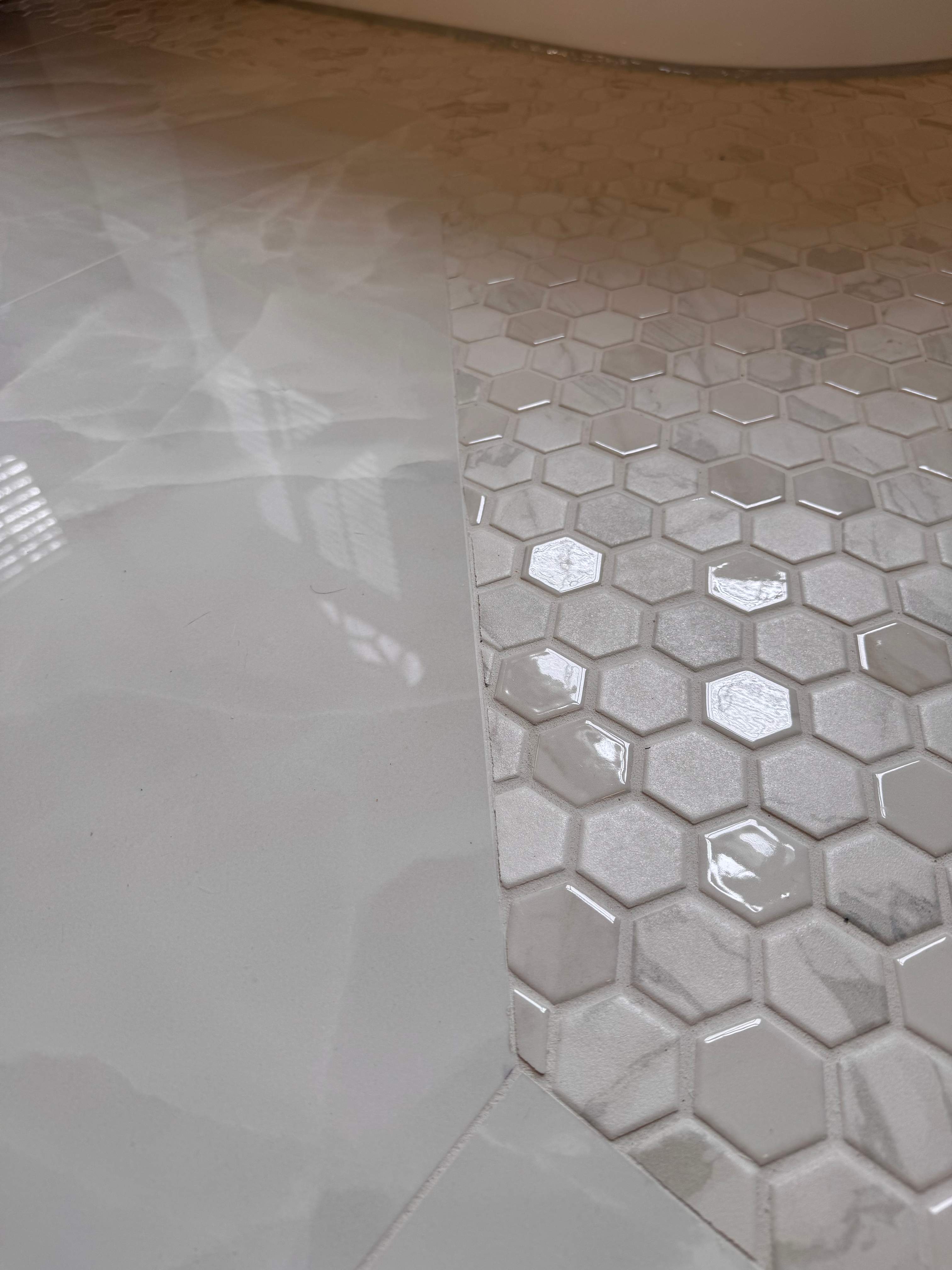 Master bathroom renovation by Prudencio