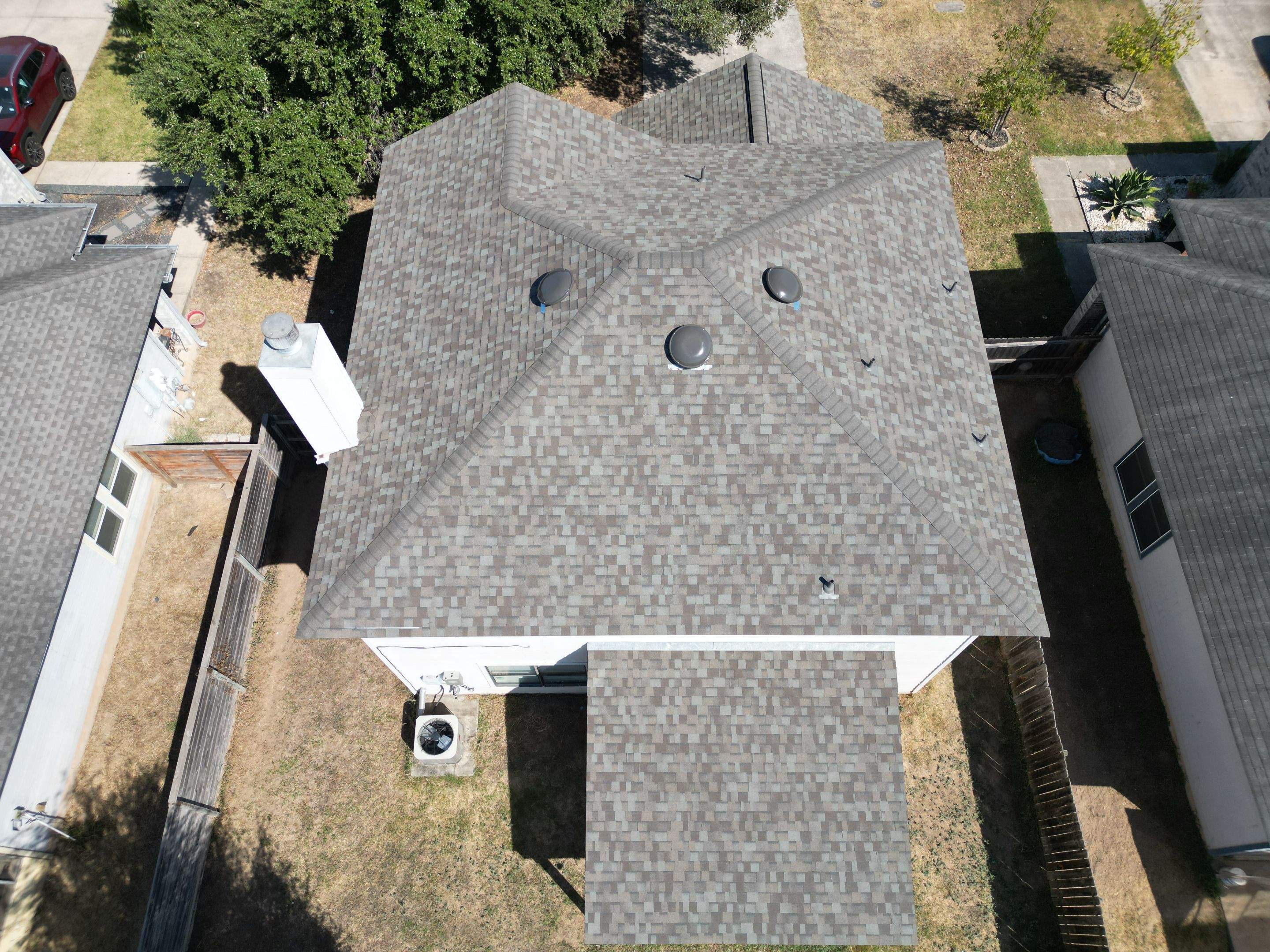 New Driftwood - Owens Corning TruDefinition Duration  by RoofsOnly.com