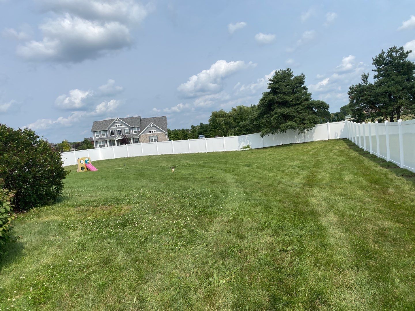 vinyl fence using vinyl fence by Kraz Construction