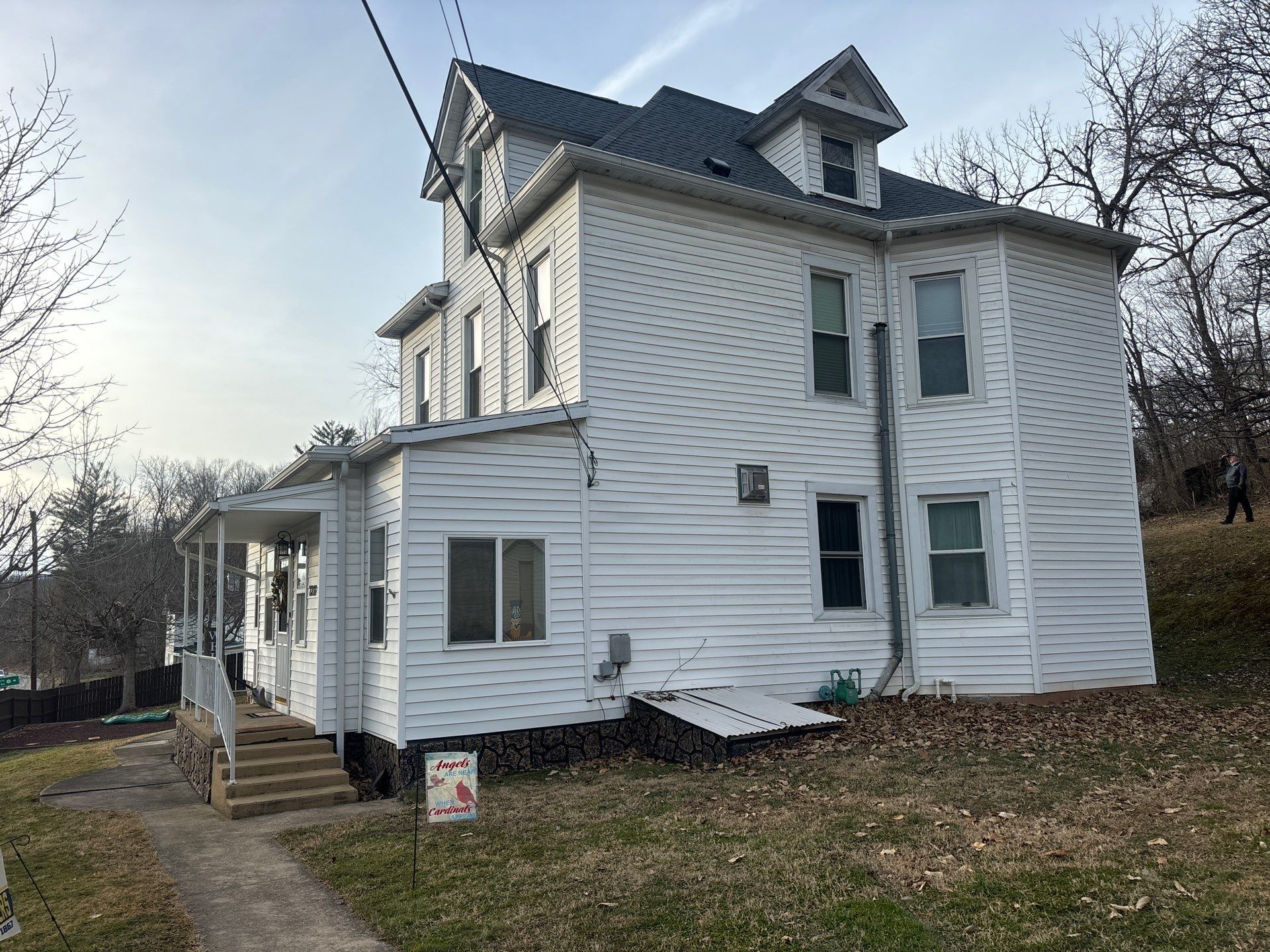 Residential Roofing Installation using GAF Timberline HDZ Shakewood by Rainstoppers Roofing
