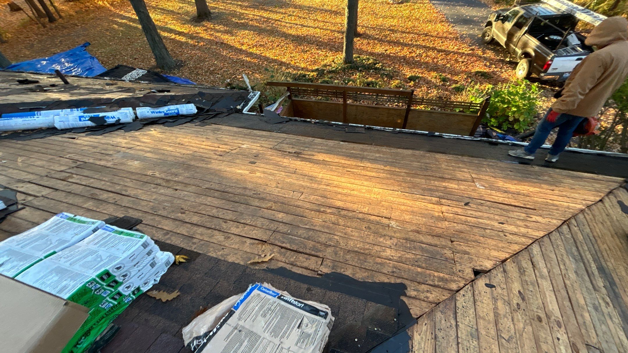 Roof Replacement using CertainTeed Northgate by 180 Contractors