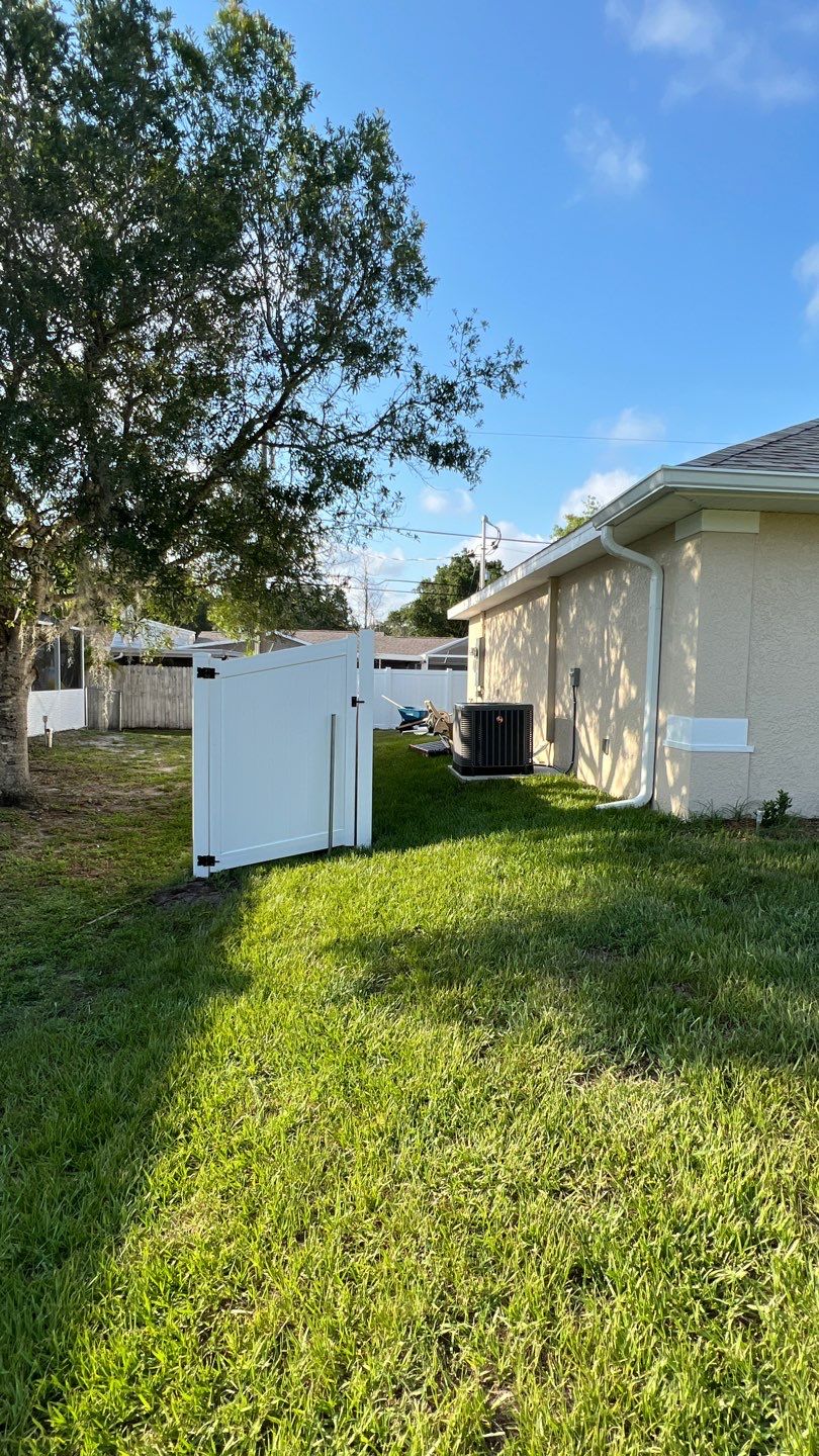Venice, FL 6ft. Tall White Vinyl Privacy Fence by Asap fence and gates, LLC