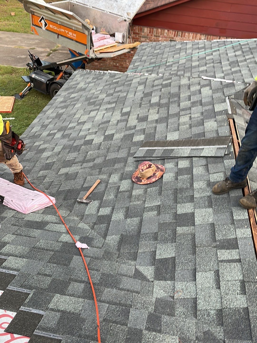 Residential Roofing Installation using Owen's Corning Duration (Lifetime) Shingles by Roof Repair Company