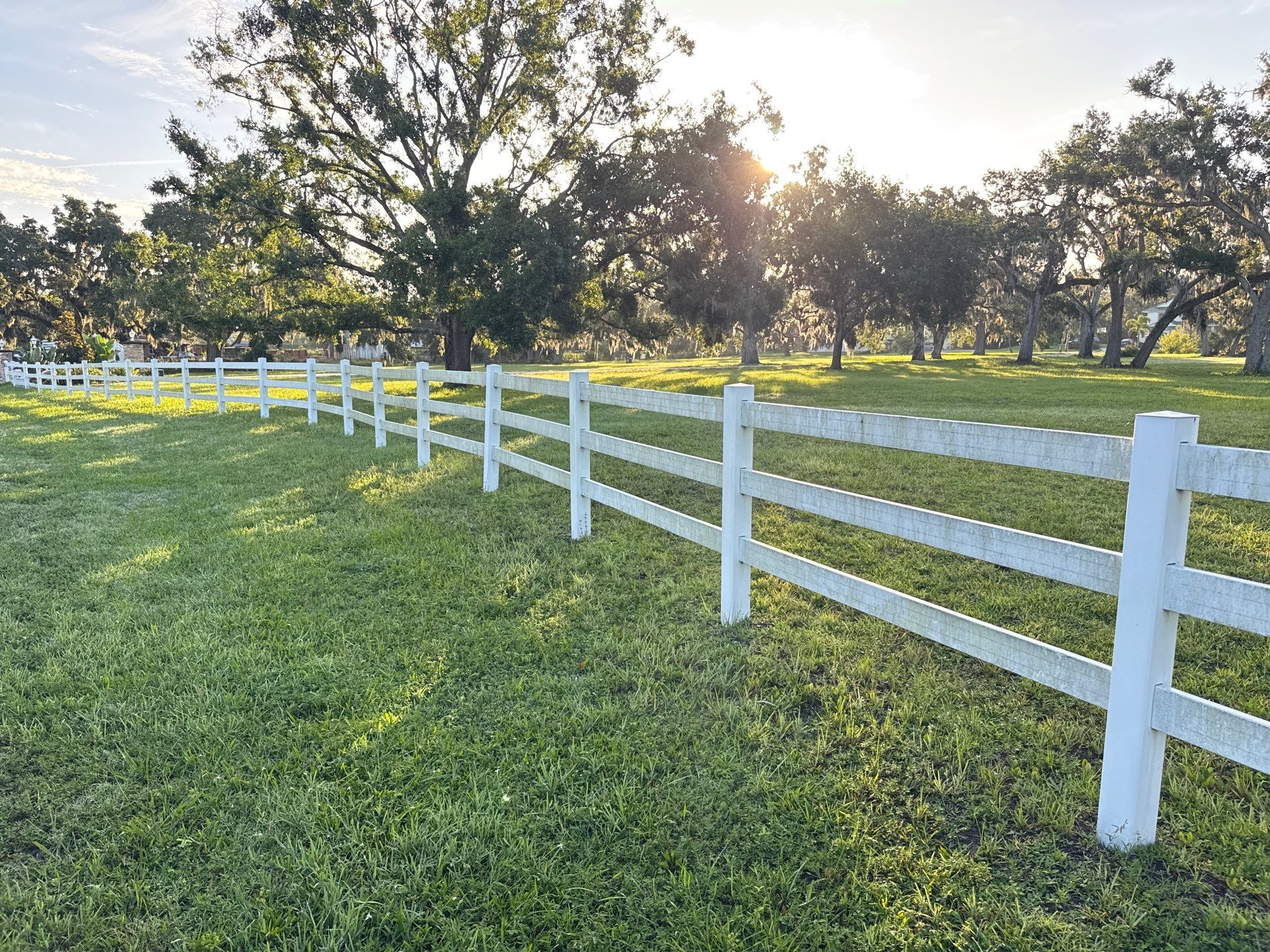 π Vinyl Horse Fence & Entrance Cleaning β Old Tampa Rd, Parrish, FL by Sunshine AquaWash