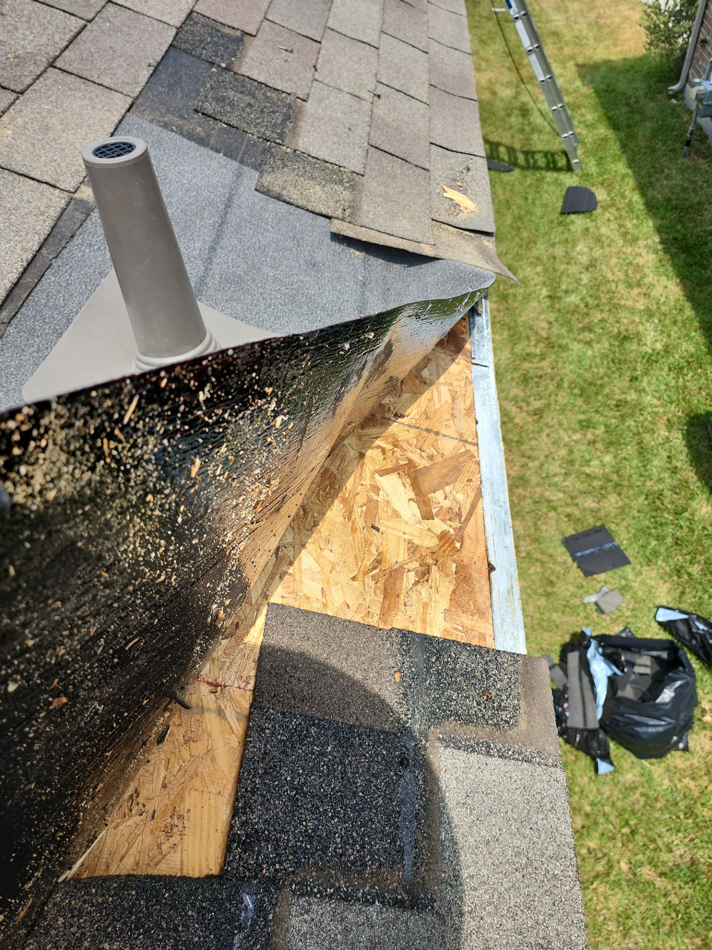 Hail Damage using Owen's Corning Duration (Lifetime) Shingles by Roof Repair Company