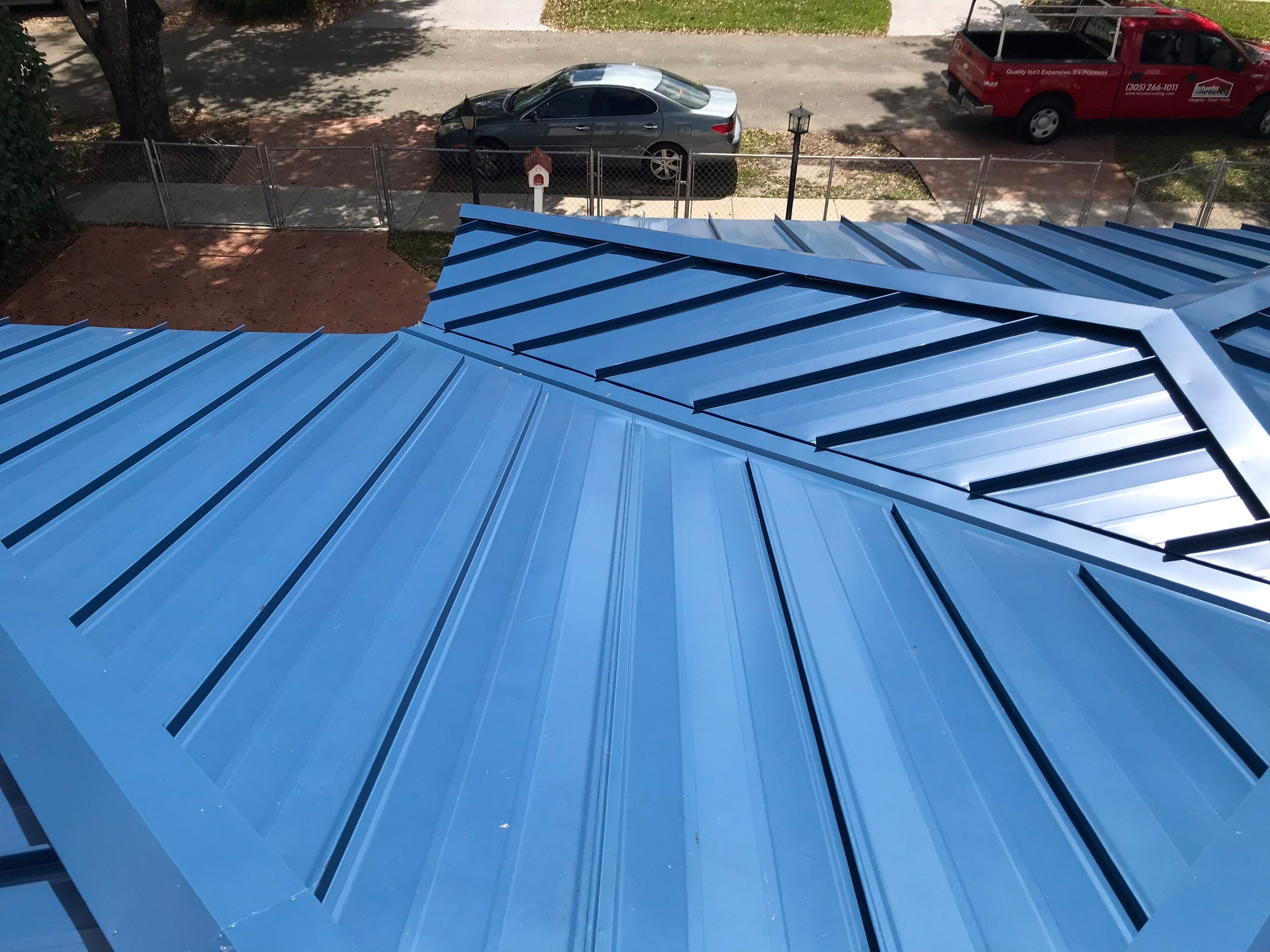 Metal Roof - Galvalume Regal Blue by Istueta Roofing