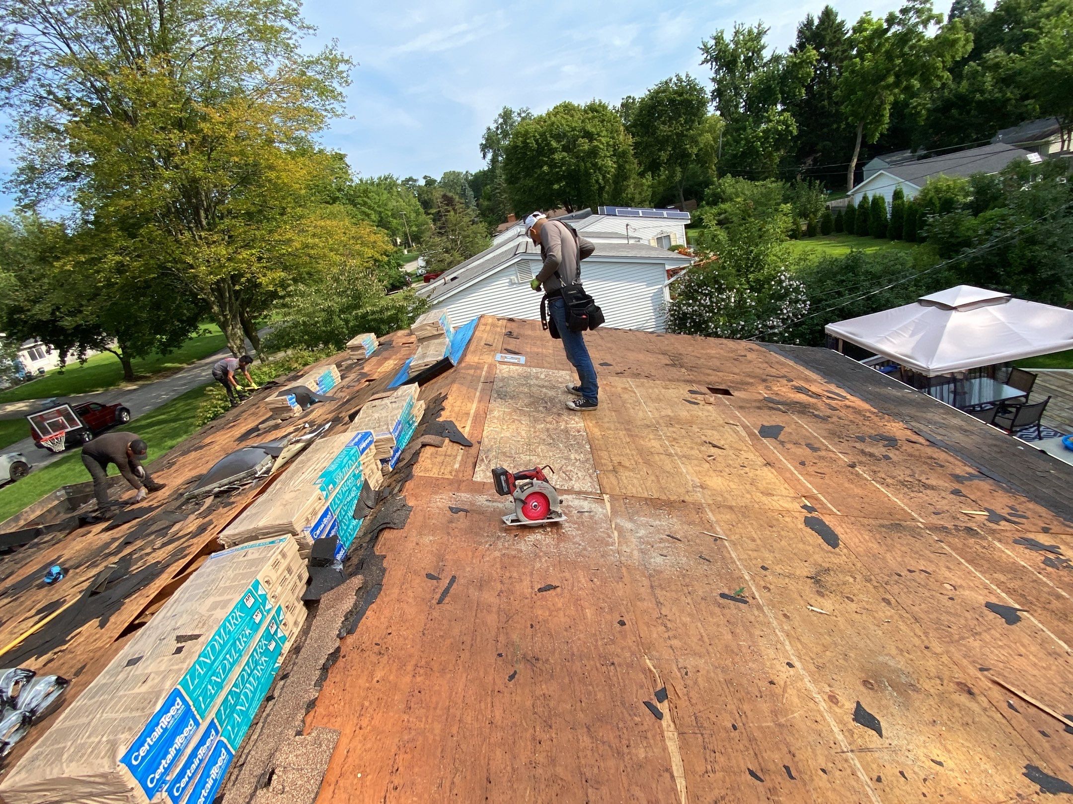 Roof Replacement using CertainTeed Landmark by 180 Contractors