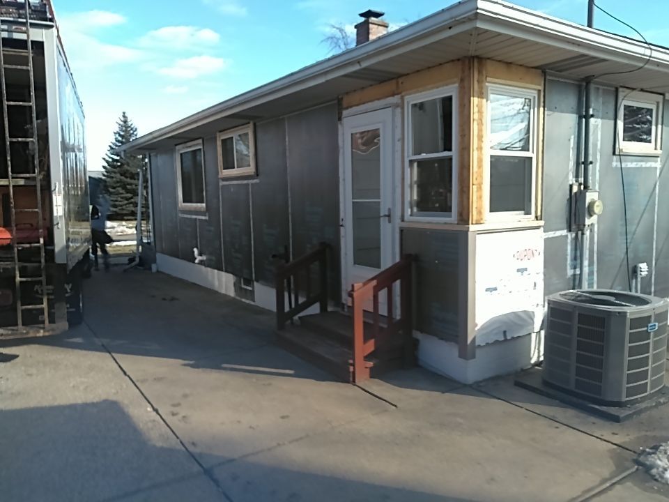 Exterior Siding and Window Replacement by Ivy Lea Construction