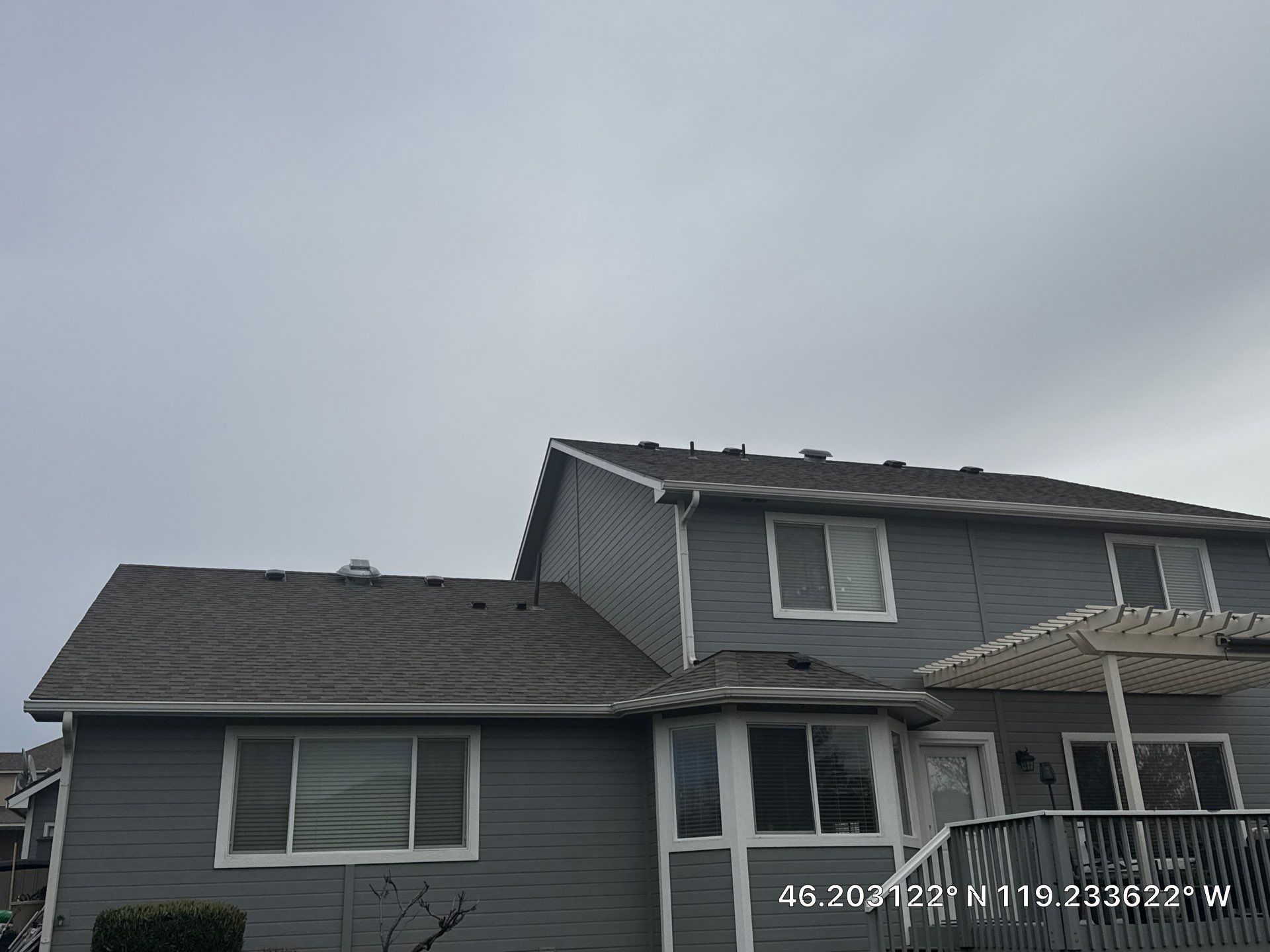 Residential Roofing Installation with CertainTeed Landmark Shingles in Kennewick by Alpine Roofing