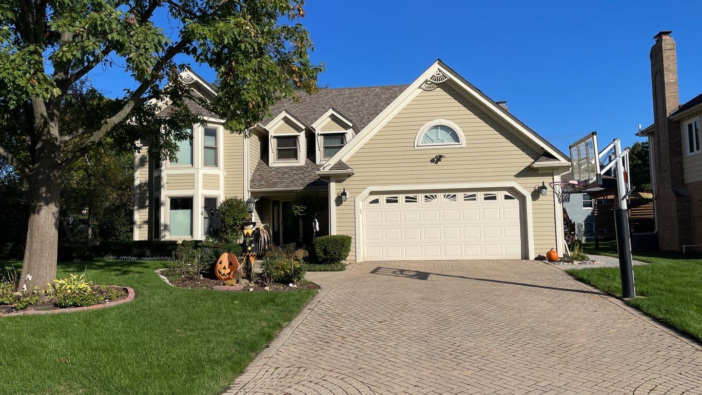 Siding Installation using Alside Charter Oak by Pro Home Services Inc