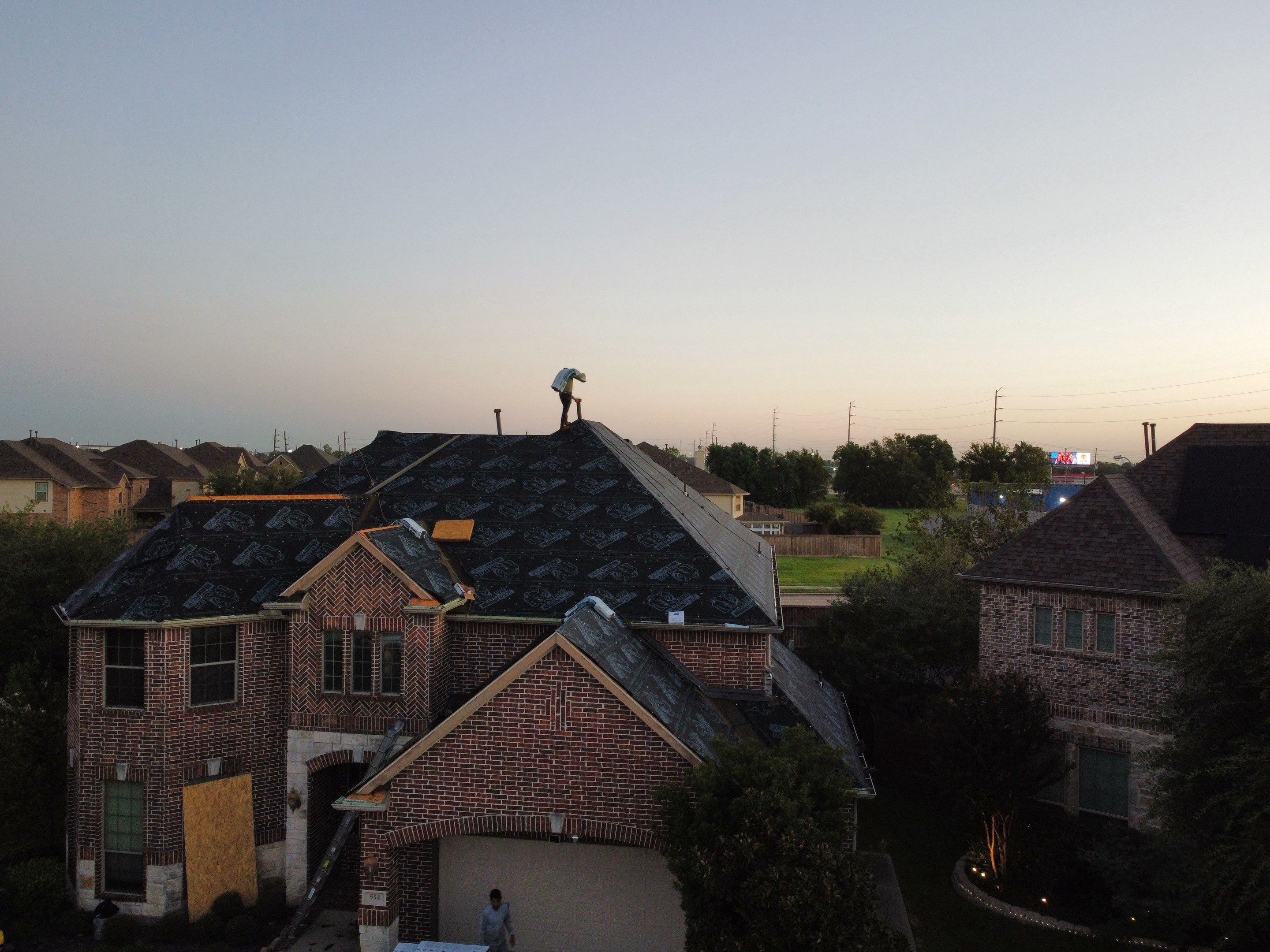 Residential Roof Replacement using IKO Cambridge - Weathered Wood by Elite Roofing LLC