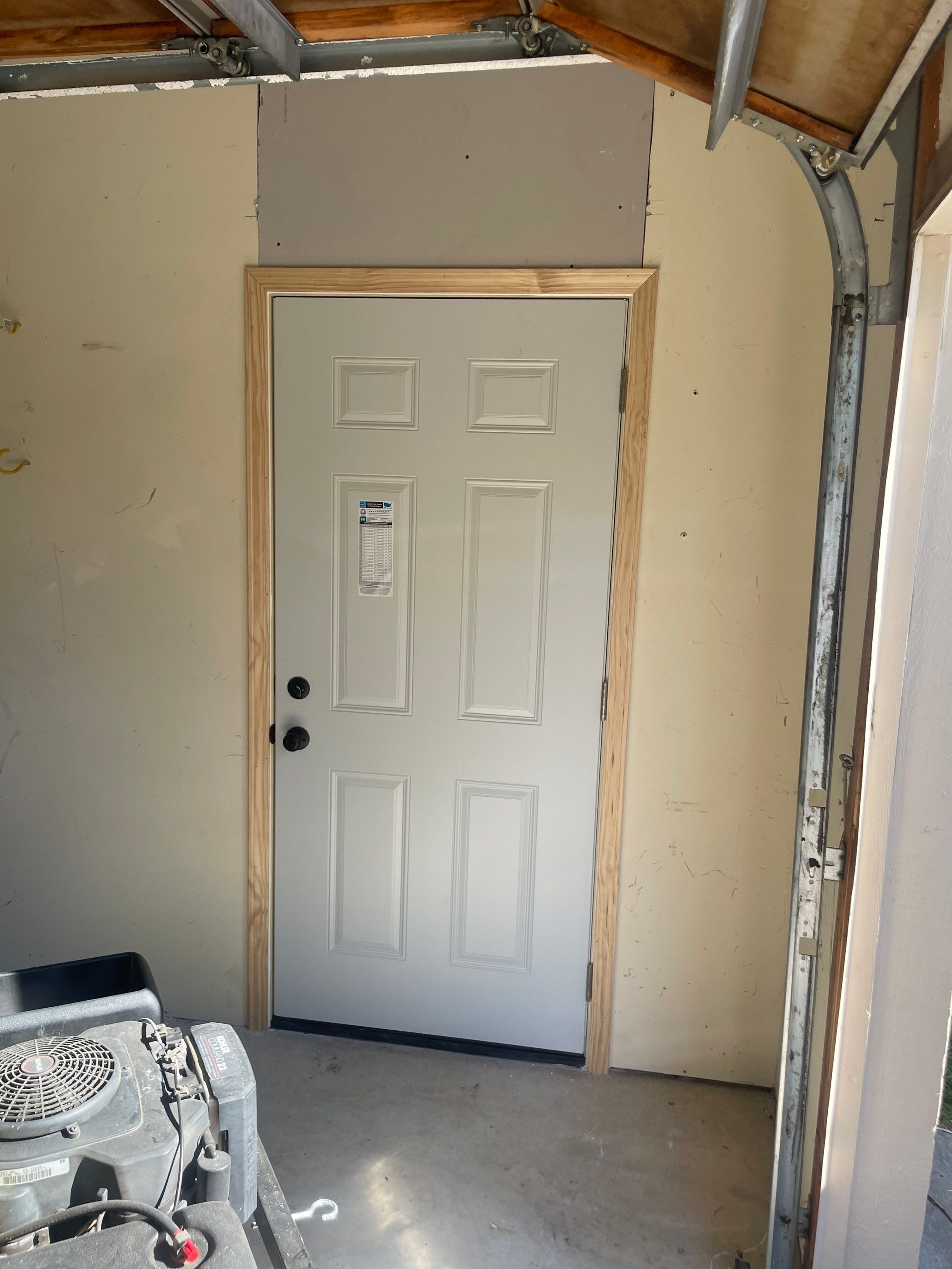 Door Installation using ThermaTru door by EEC  Windows, Siding & Roofing 