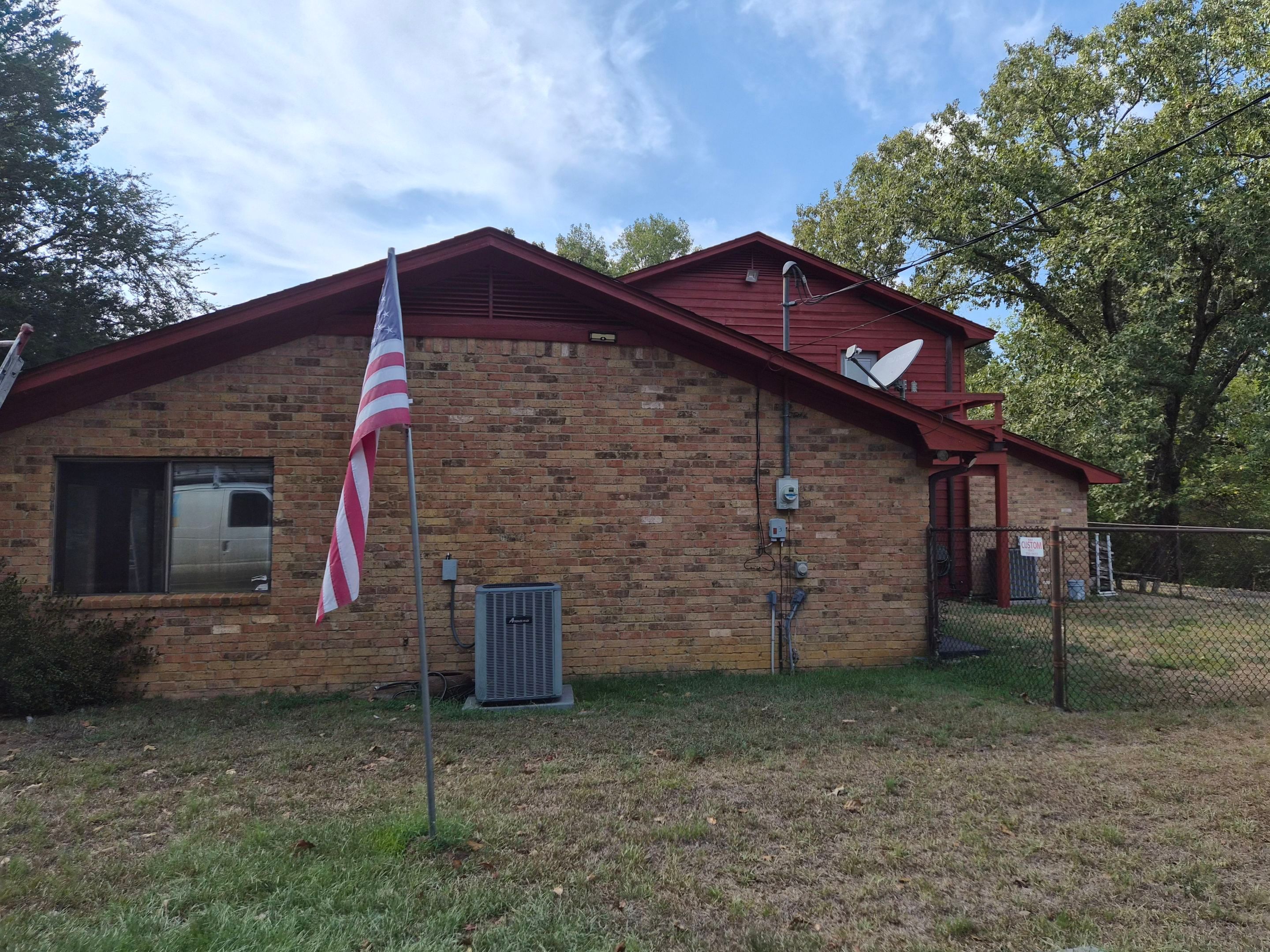Longview, TX Exterior Wood Restoration & Paint Transformation by Quality Coats Painting