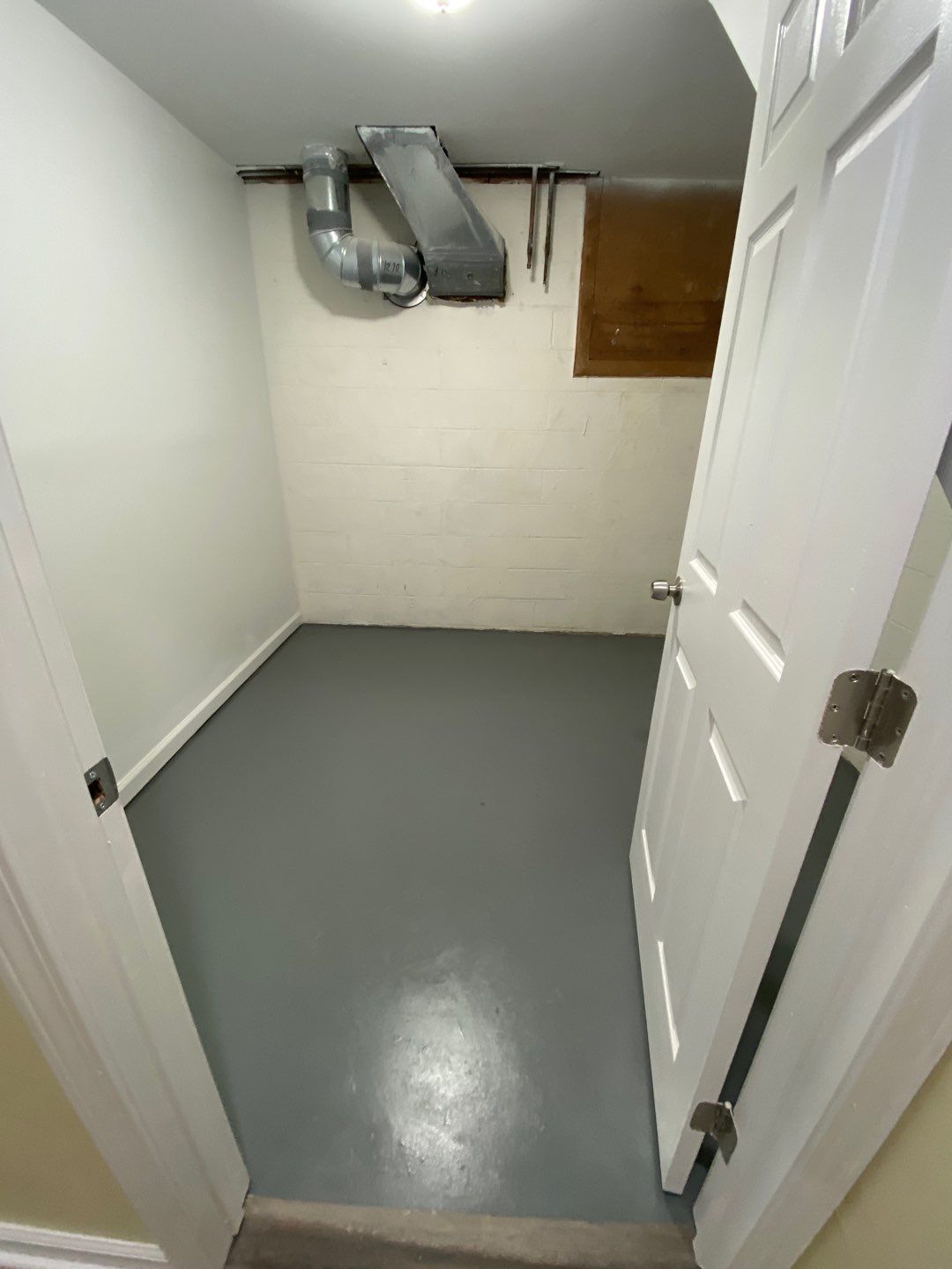 Basement Remodel using new paint by Jesus Master Handyman LLC 