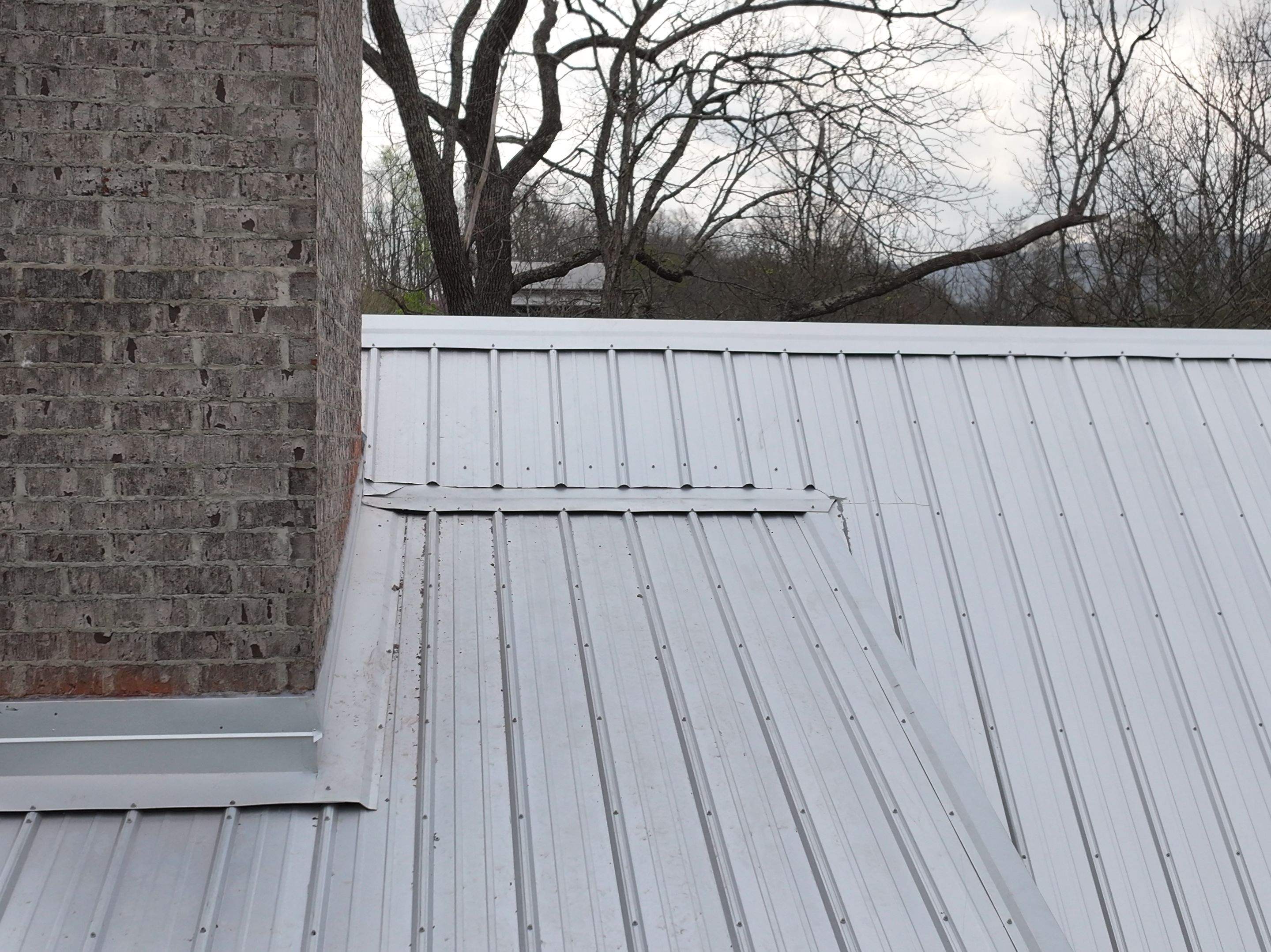 Cox Residence by Omnia Roofing