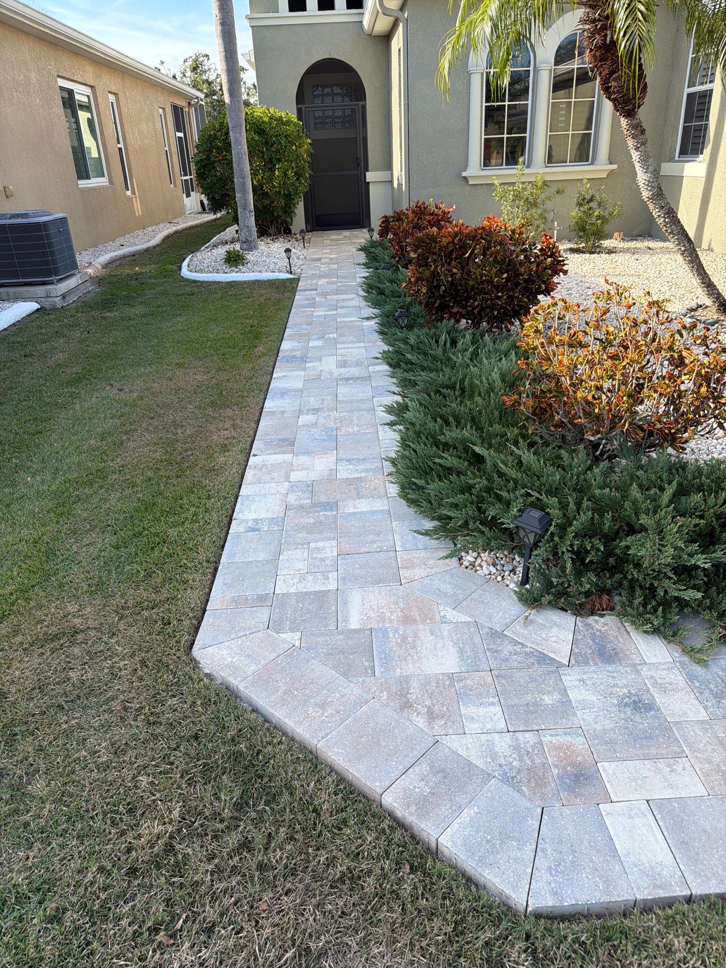Paver Cleaning and Sealing in Sun City Center by Supreme Paver Experts