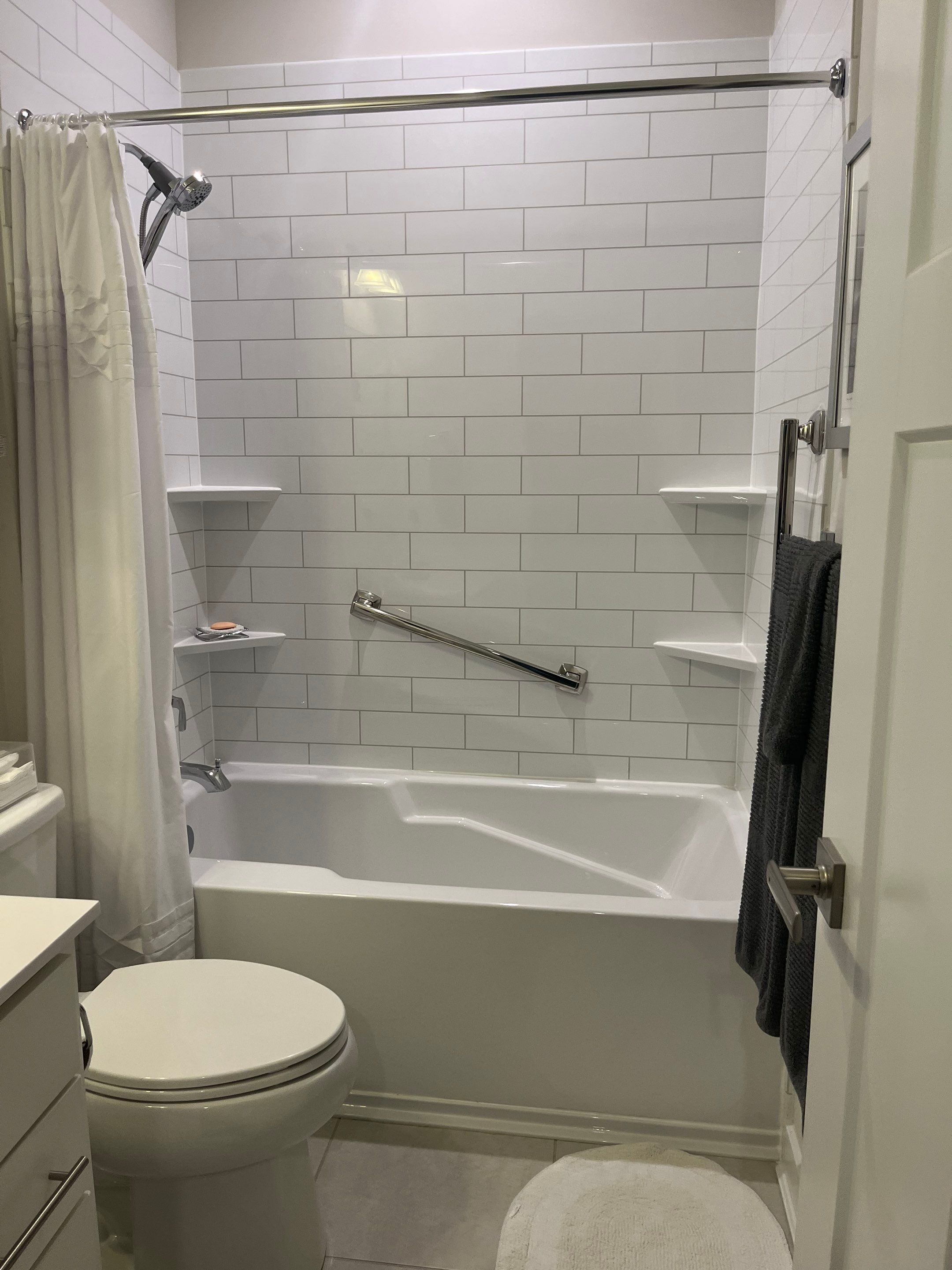 Job photos by Coastal Bath Company