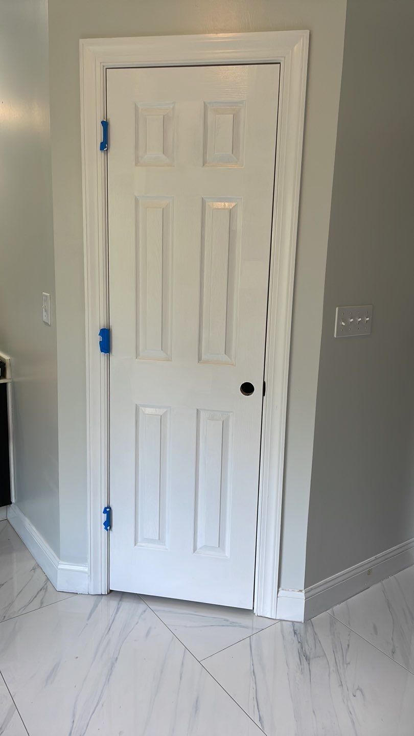 Woods Trace - Bathroom Remodel  by Pillar and Pine