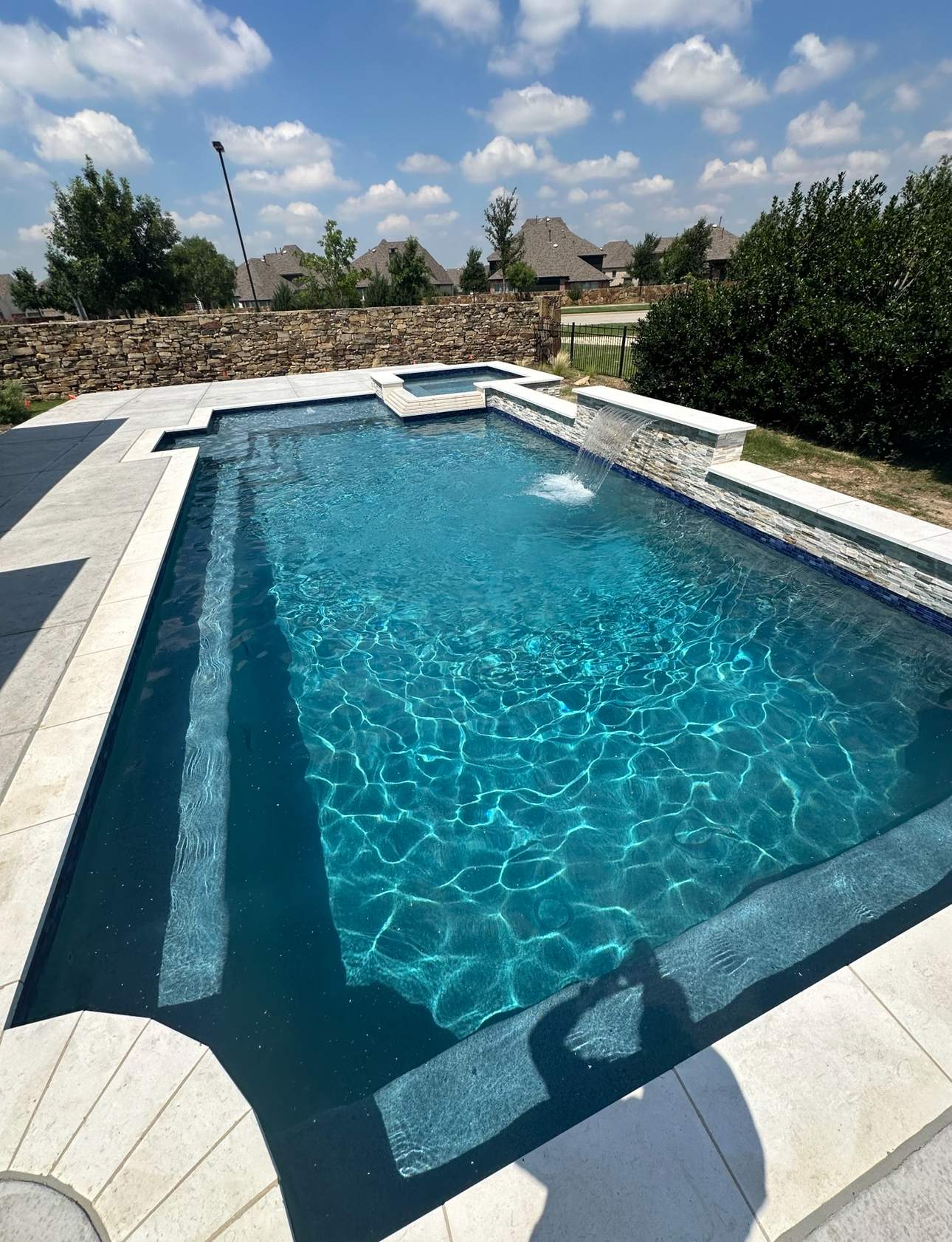 Geometric Pool with Raised Spa by Pinnacle Pools and Spas - DFW