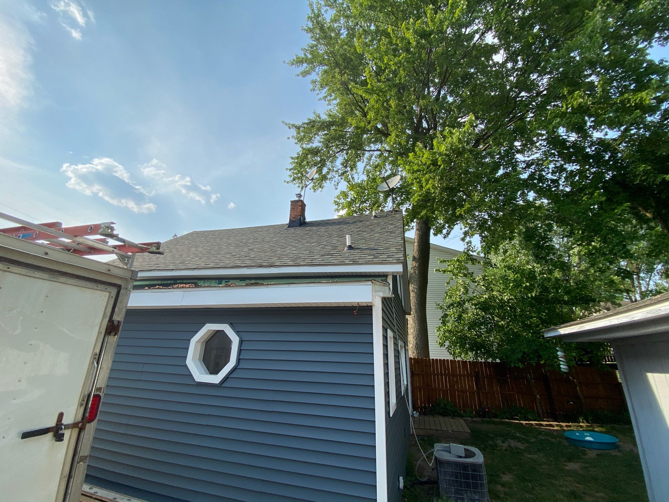 Siding Replacement using CertainTeed Restoration Classis D4 by 180 Contractors