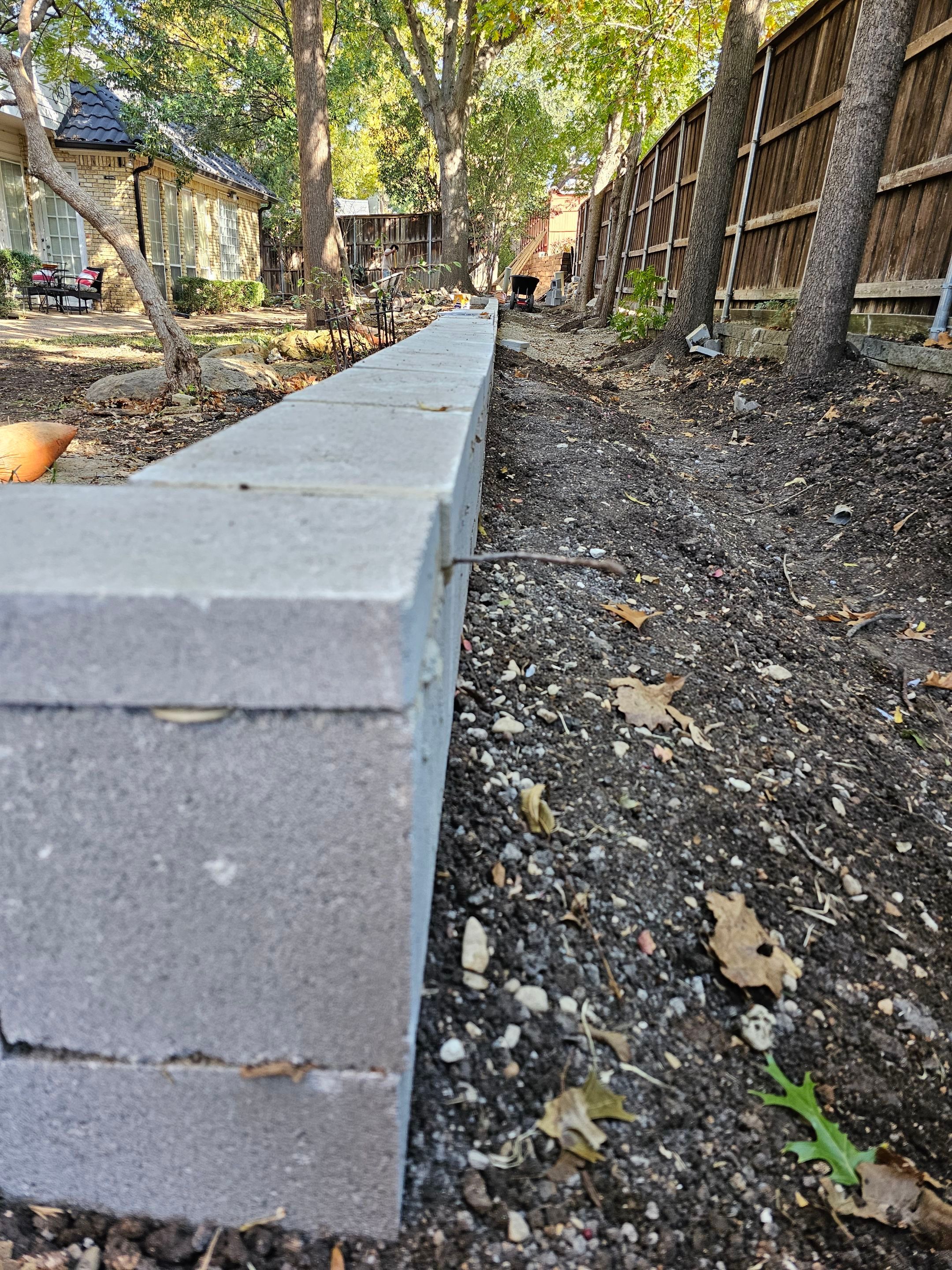 French Drain & Retaining Wall by EL-GC LLC 