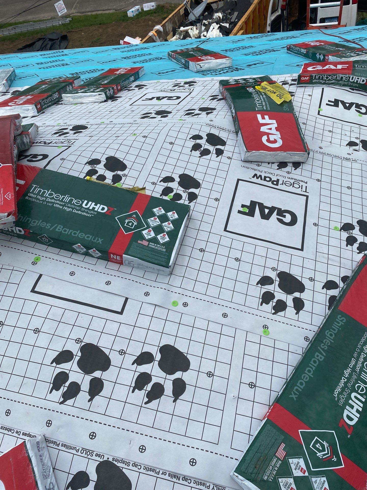Woodbury, CT gets a DiGiorgi roof! by DiGiorgi Roofing and Siding Inc
