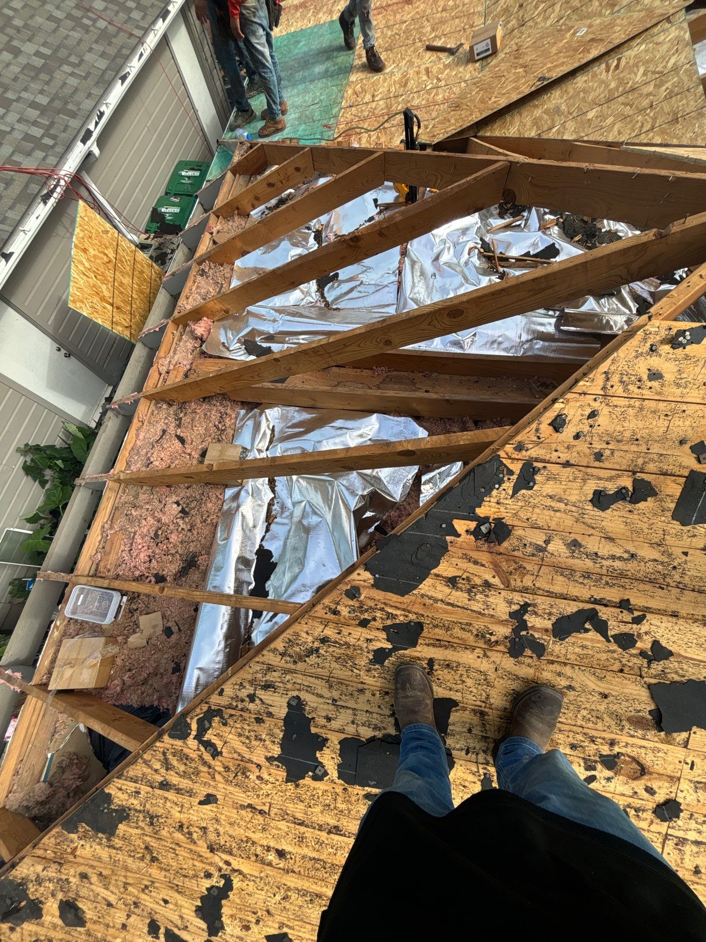 Residential Roofing Installation using Owen's Corning Duration (Lifetime) Shingles by Roof Repair Company