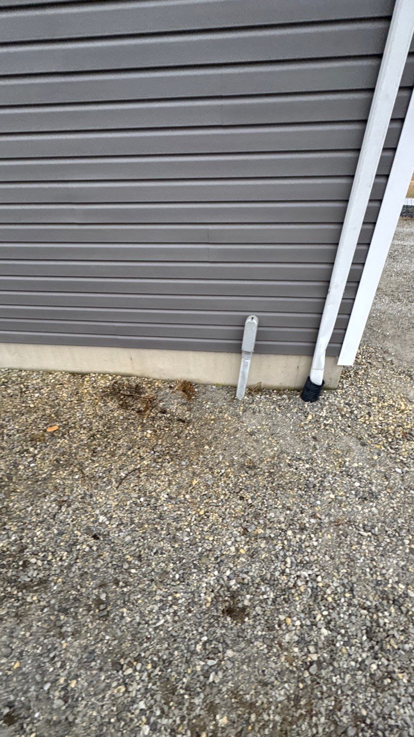 Siding Installation using Alside Coventry D4DL by Nitro Roofing and Construction