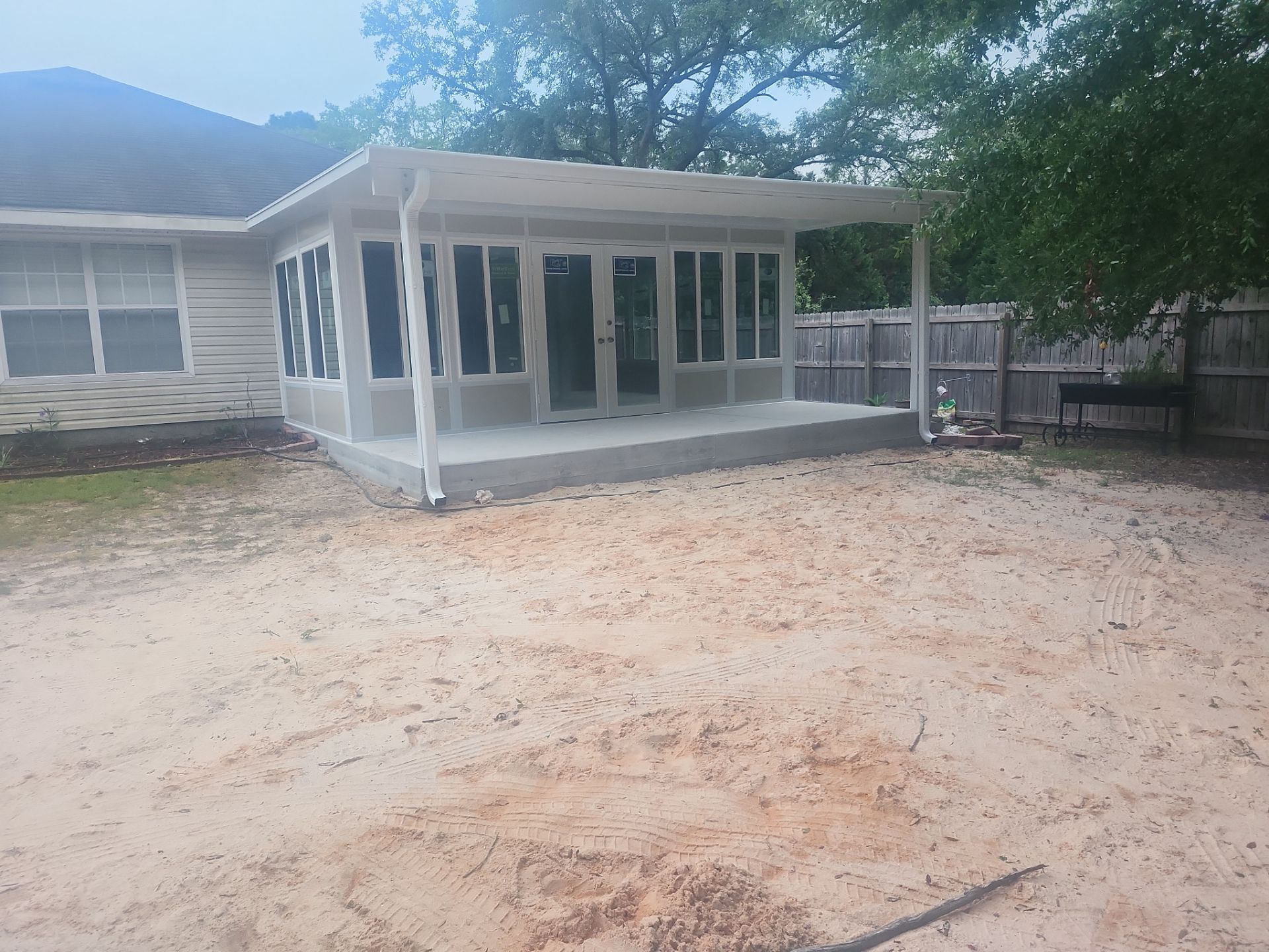 Milton Glass Room Using Colorbeam by Titan Sunrooms