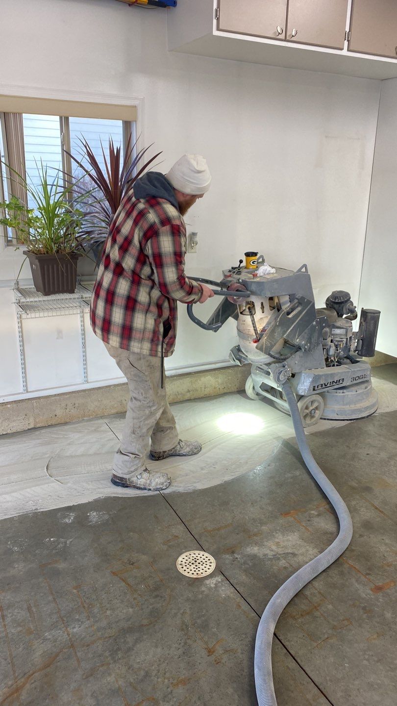 Garage using Cabin Fever by Select Painting, Coatings & Garage Cabinets