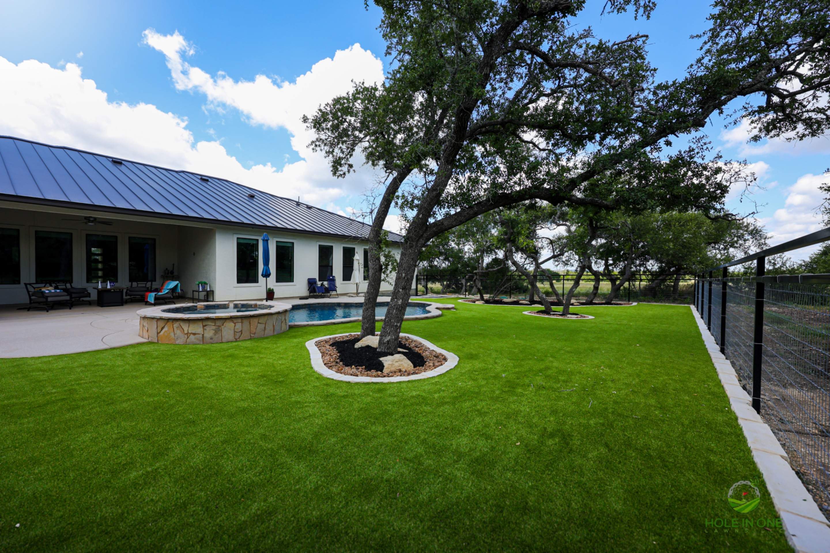 Belle Oak, Bulverde Tx. by Hole In One Lawns, LLC