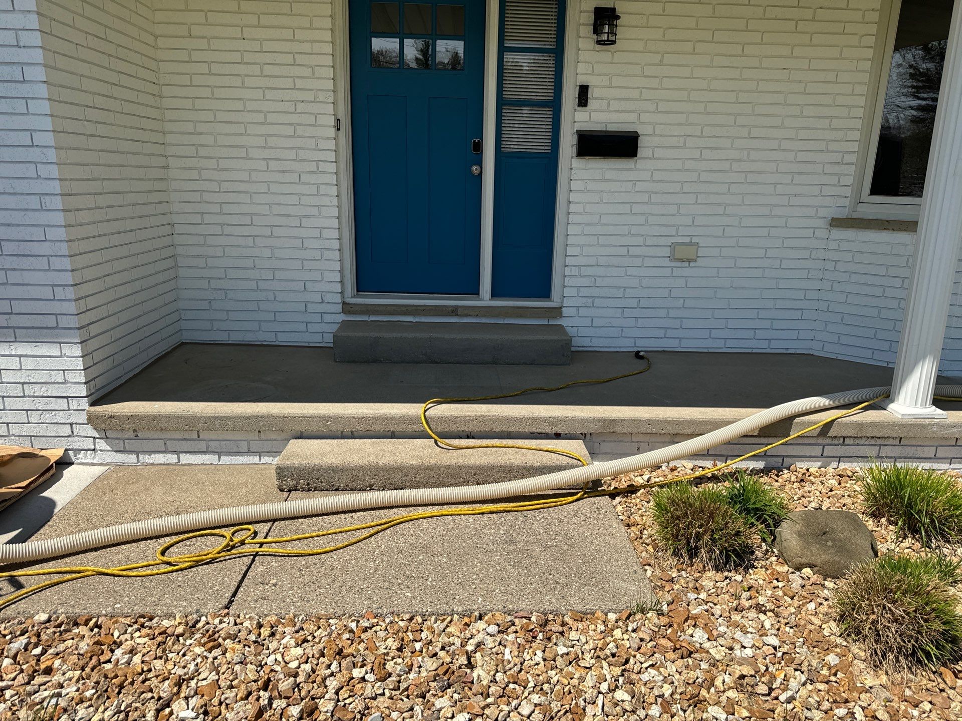Garage and patio epoxy floor by Gordon Painting