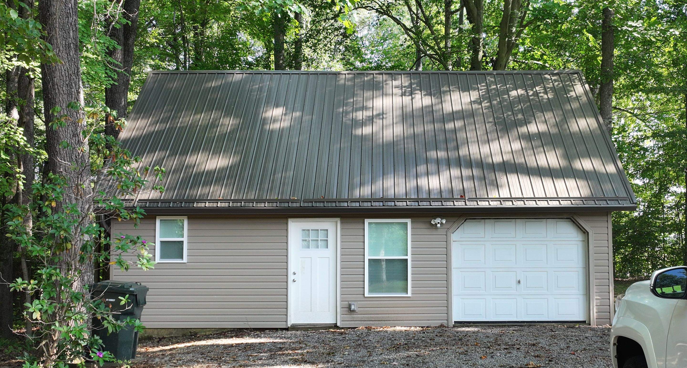 Fate Residence by Omnia Roofing