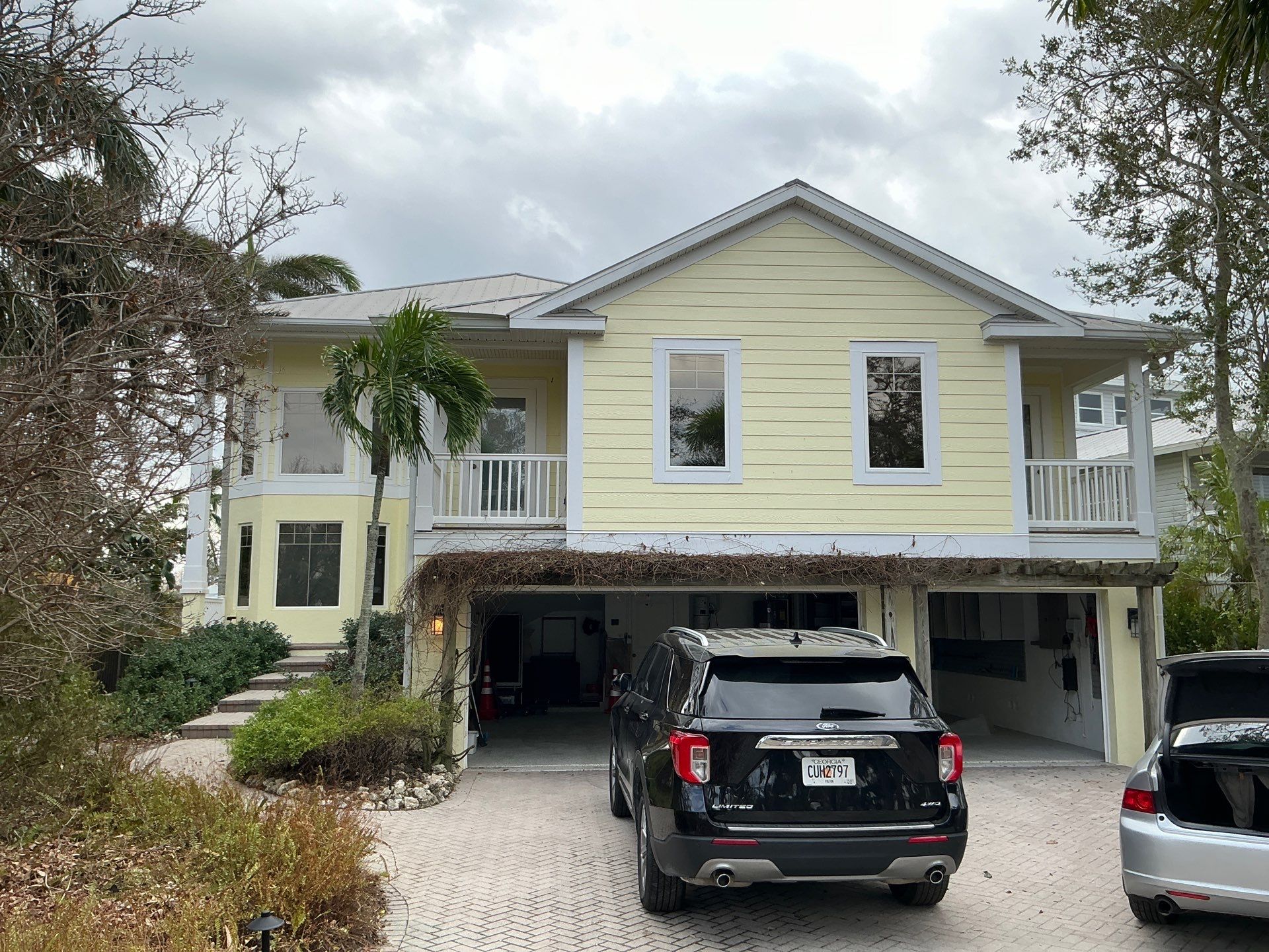 Gutter Inspection Before Installation in Siesta Key FL by Gutter Professors
