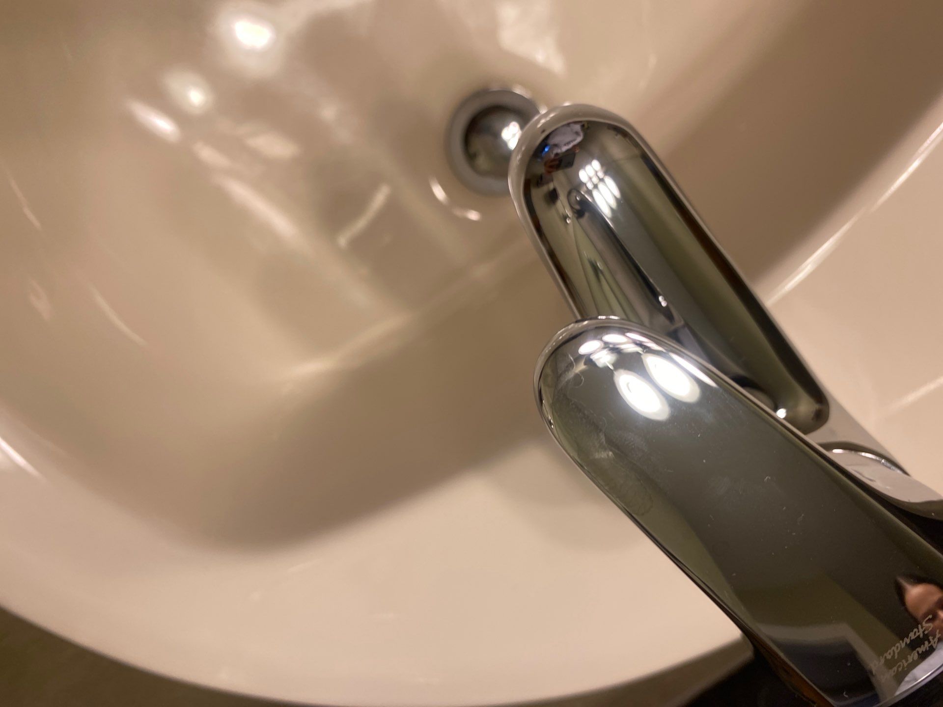 House cleaning routine maid service Project in Lake Oswego by Cloud 9 Professional Cleaning Services